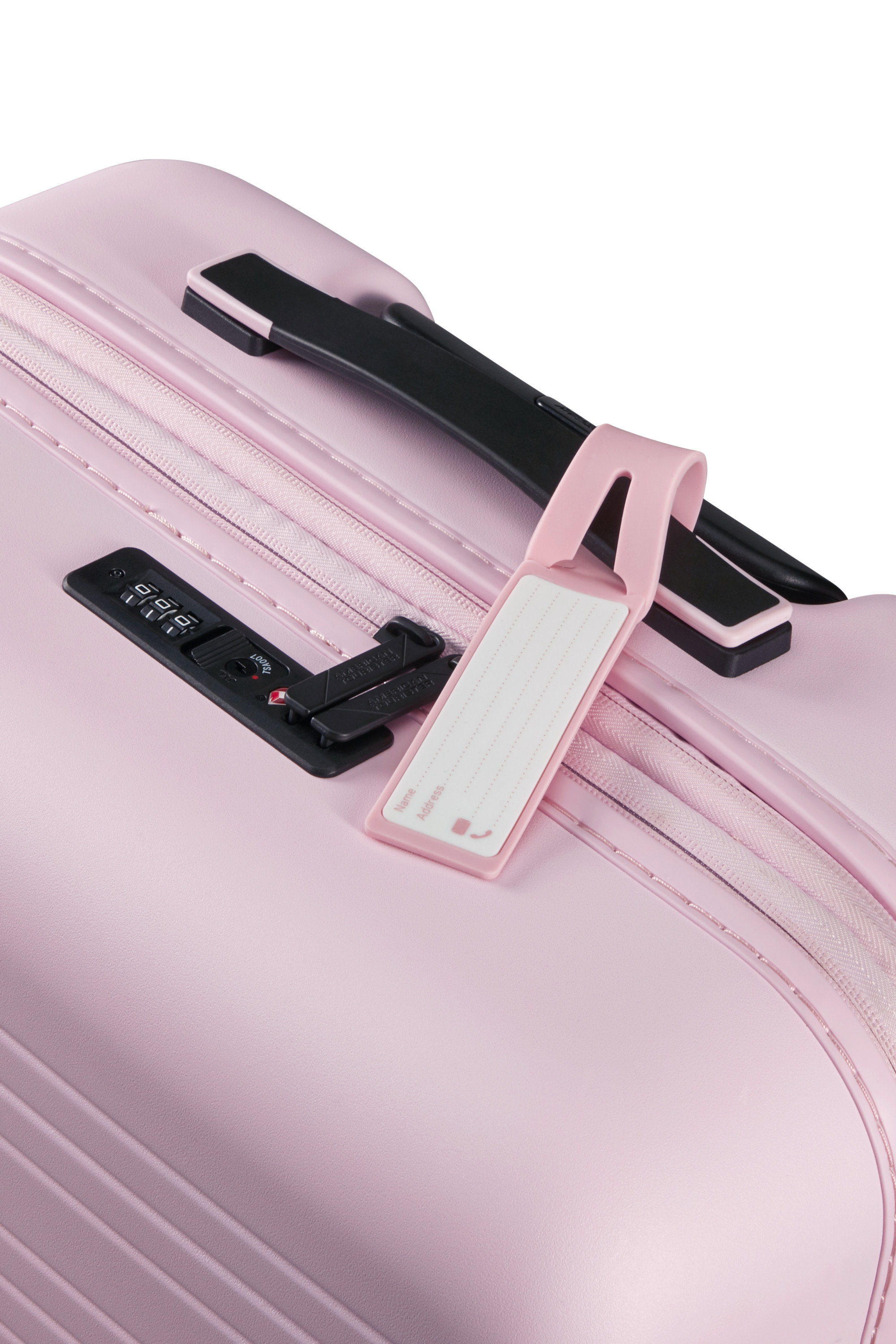Novastream valise 4 roues taille m AMERICAN TOURISTER Rose