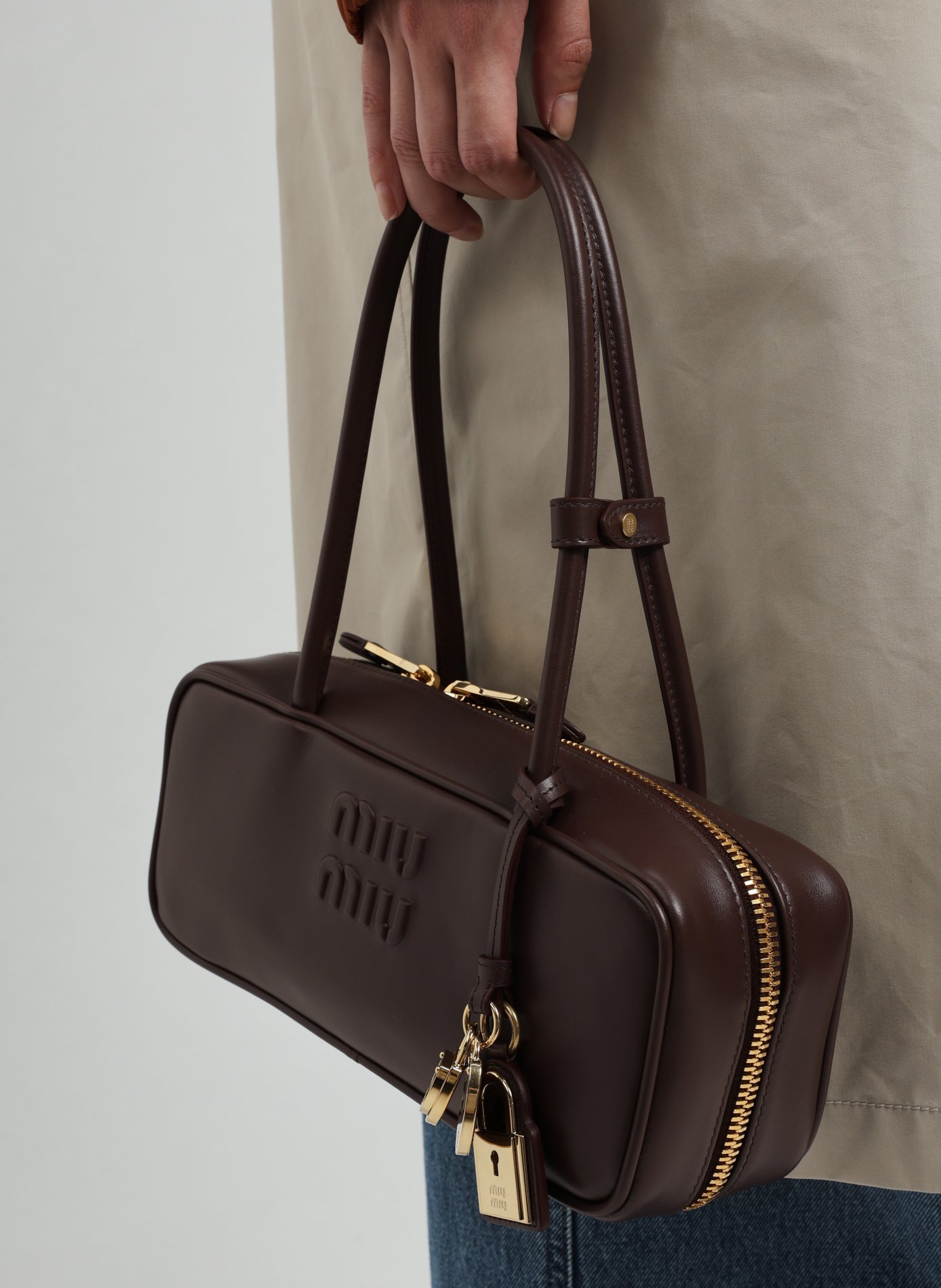 Sac à main en cuir MIU MIU Marron