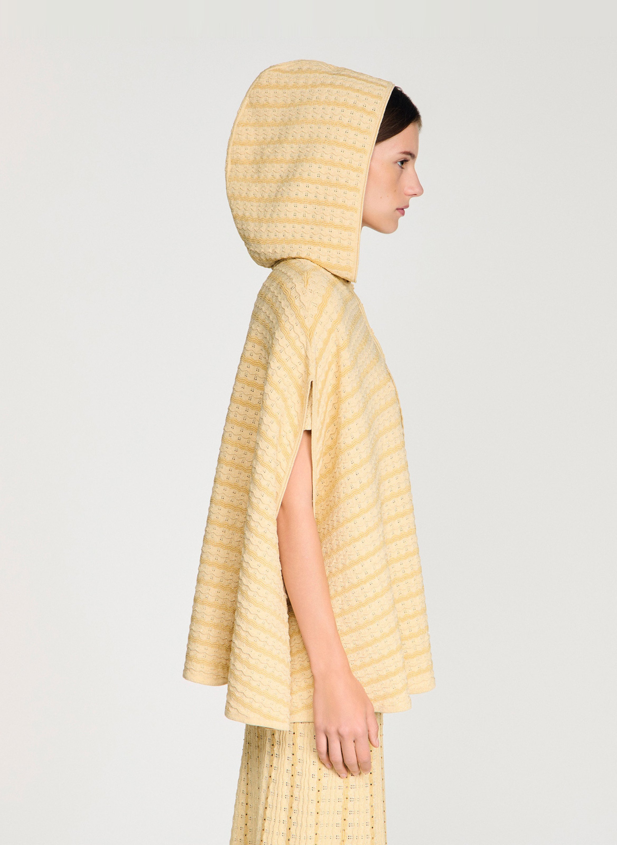 Cape oversize en maille strassée SANDRO Doré