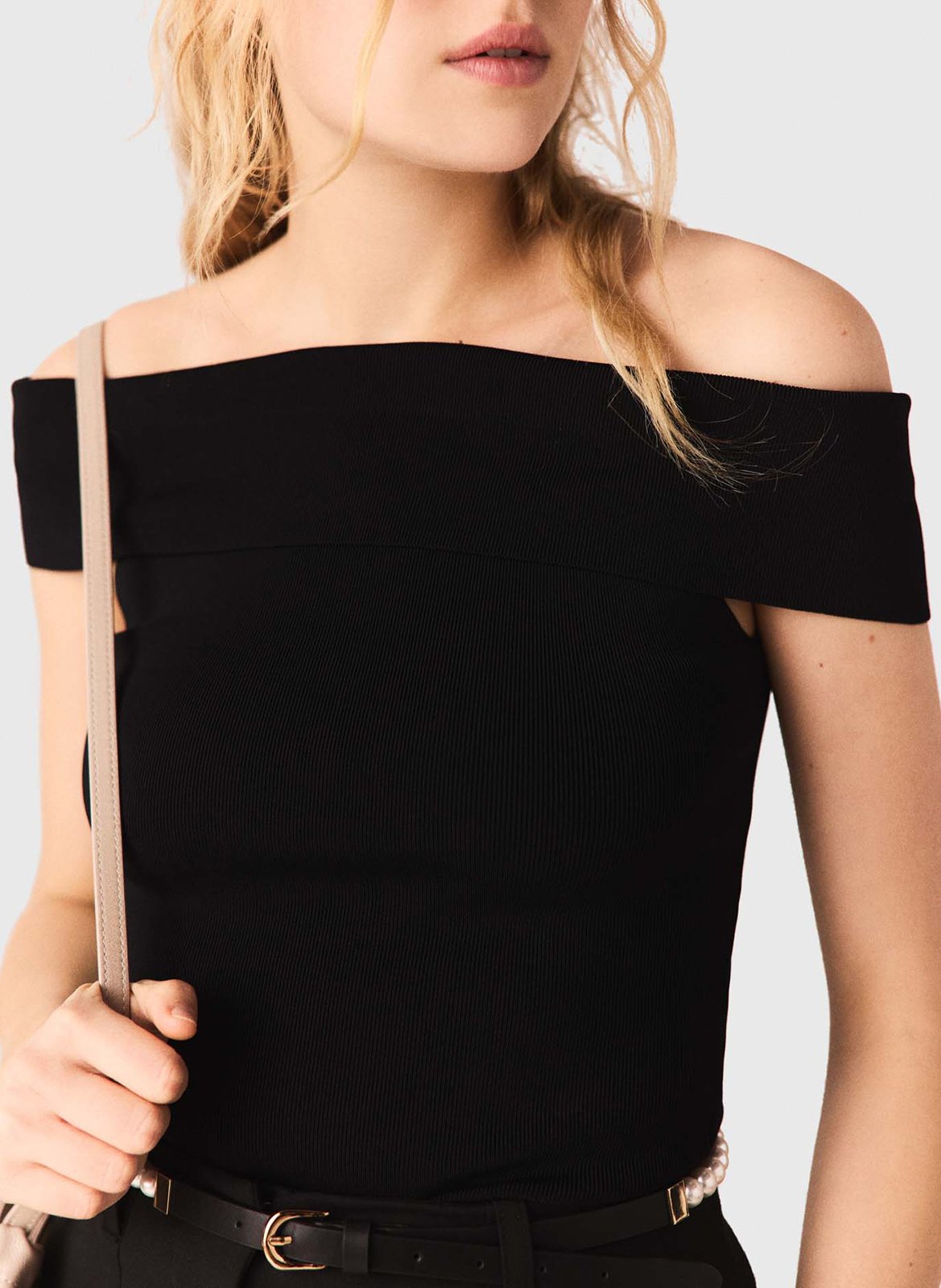 Top col bardot MAJE Noir