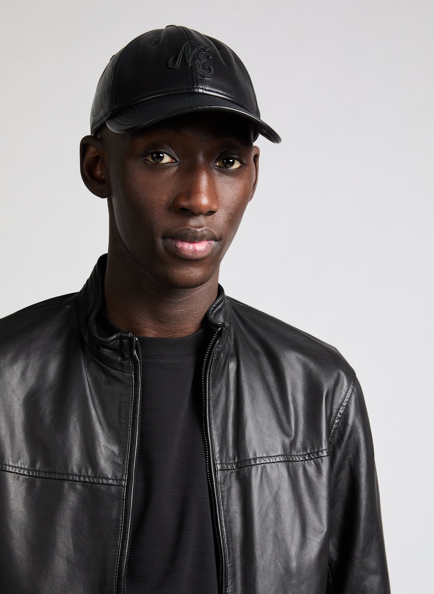 Casquette en cuir  NEW ERA Noir