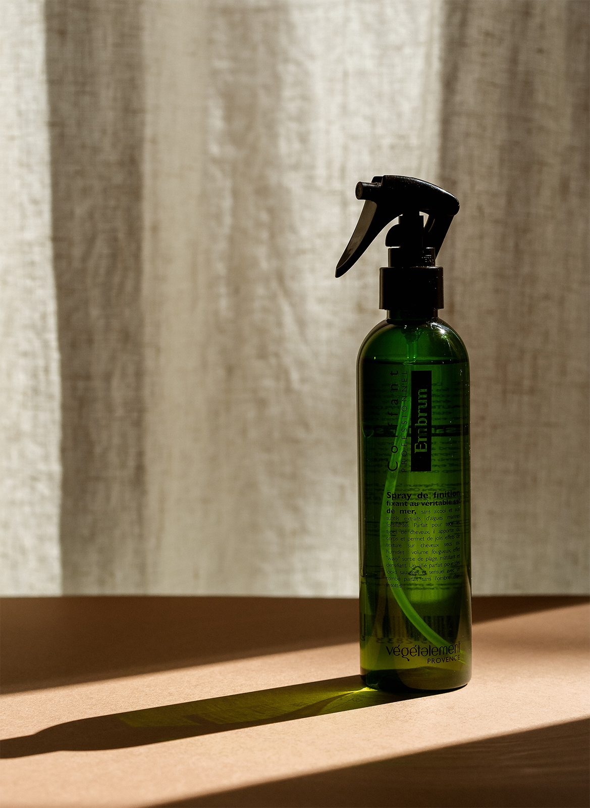 Salt Spray Styling Hair Mist VEGETALEMENT PROVENCE No color