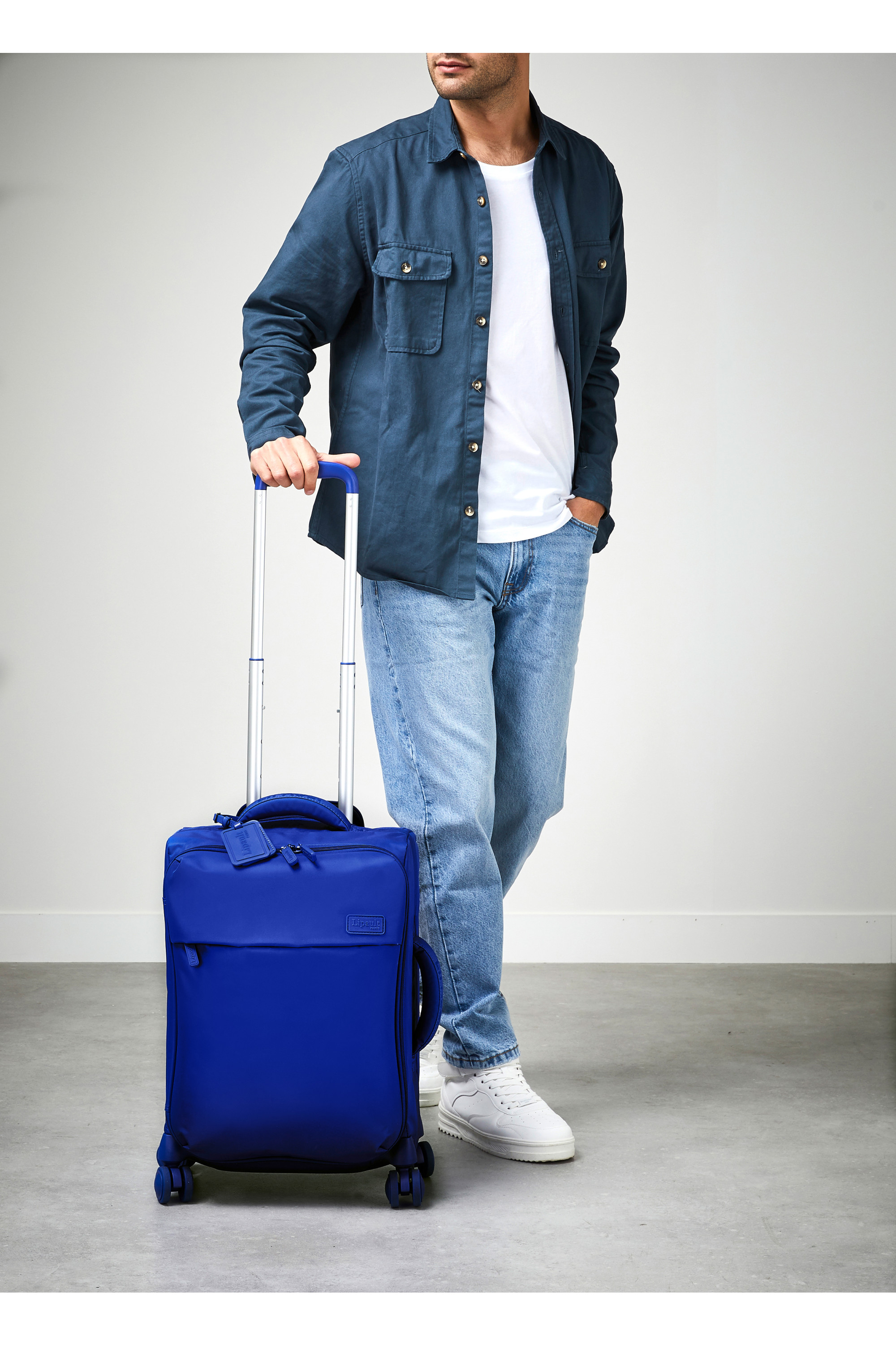 Plume valise 4 roues taille s LIPAULT PARIS Bleu