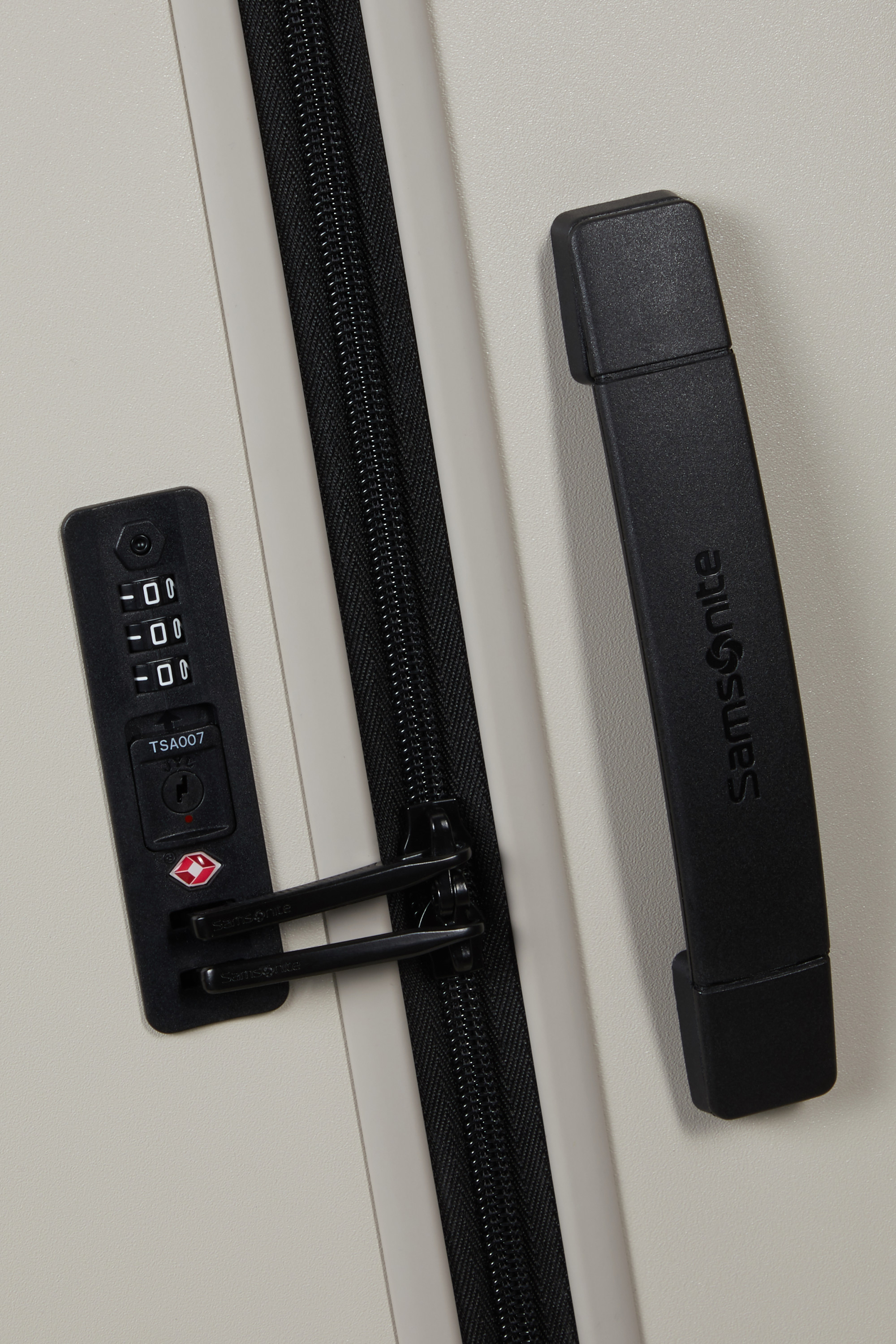 Stackd valise 4 roues taille l SAMSONITE Beige