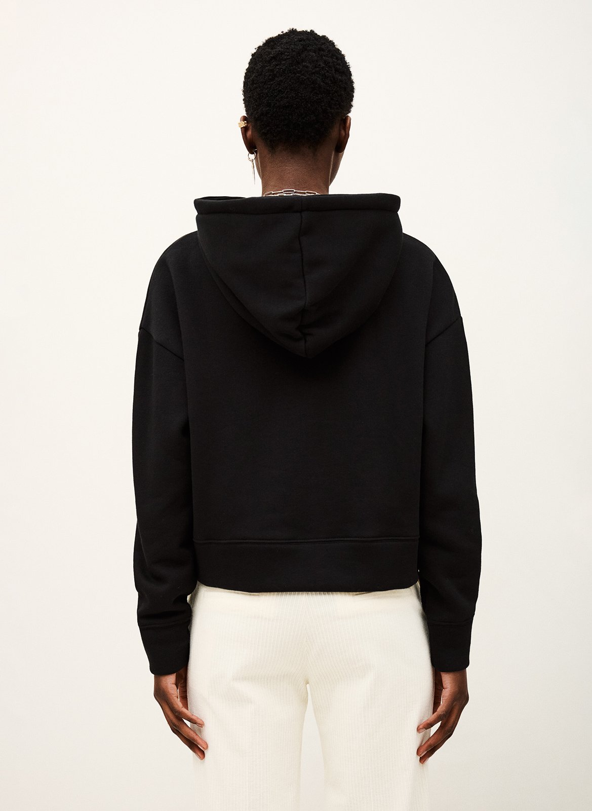 Sweat droit à capuche uni et boutons bijoux didi BA&SH Noir