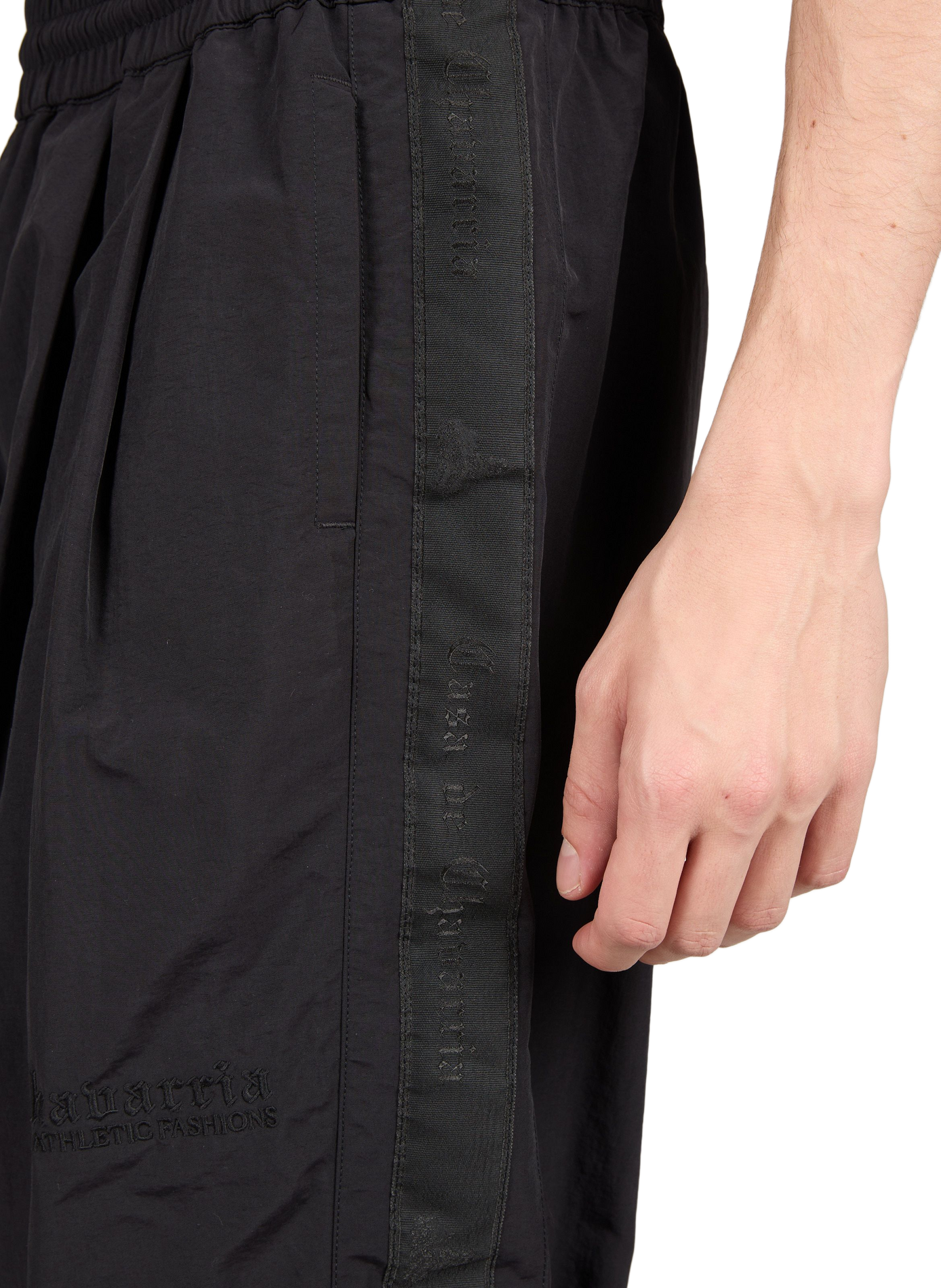 Plain elasticated straight-leg trousers WILLY CHAVARRIA Black