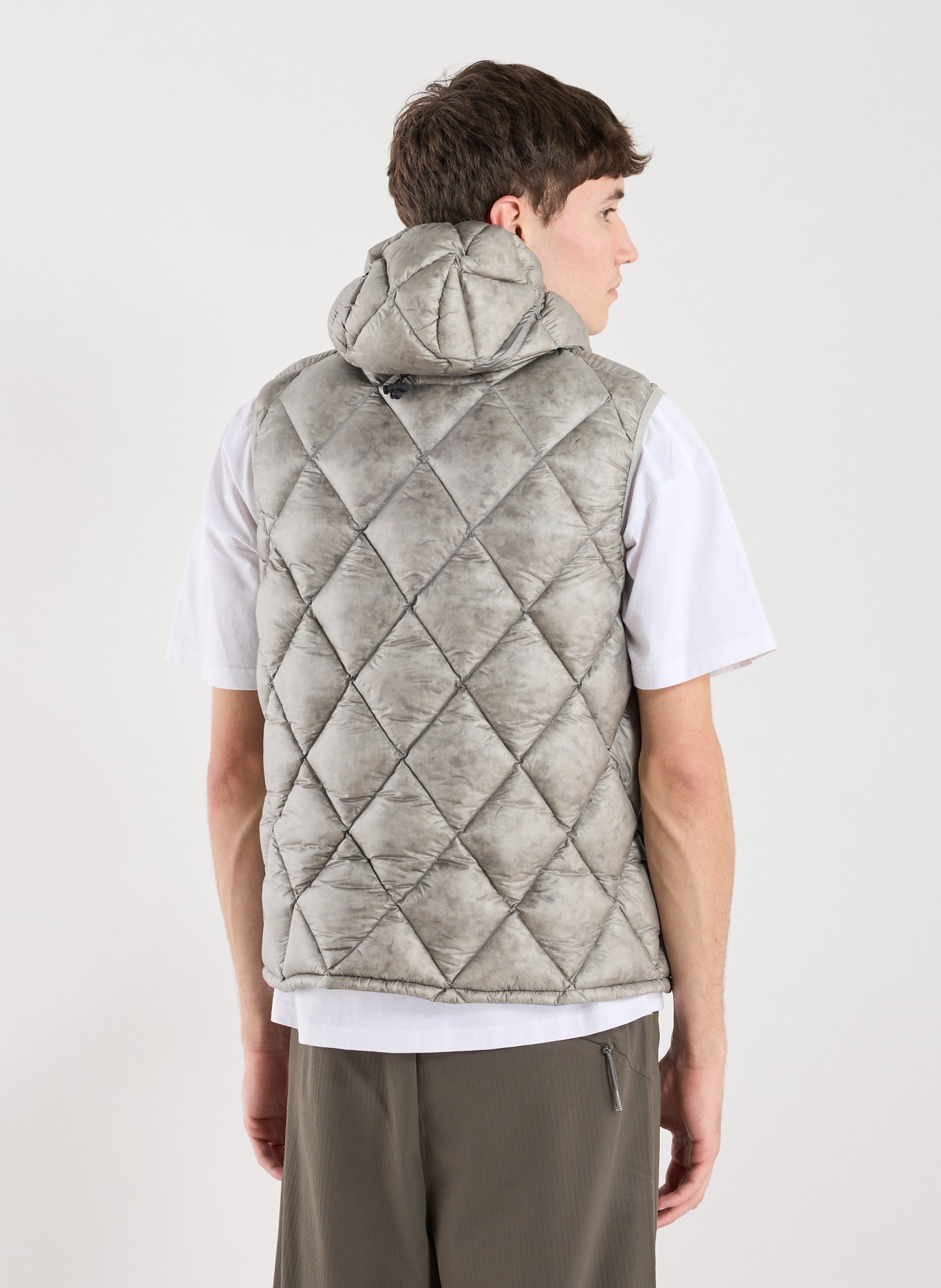 Veste matelassée sans manches à capuche ROA Gris