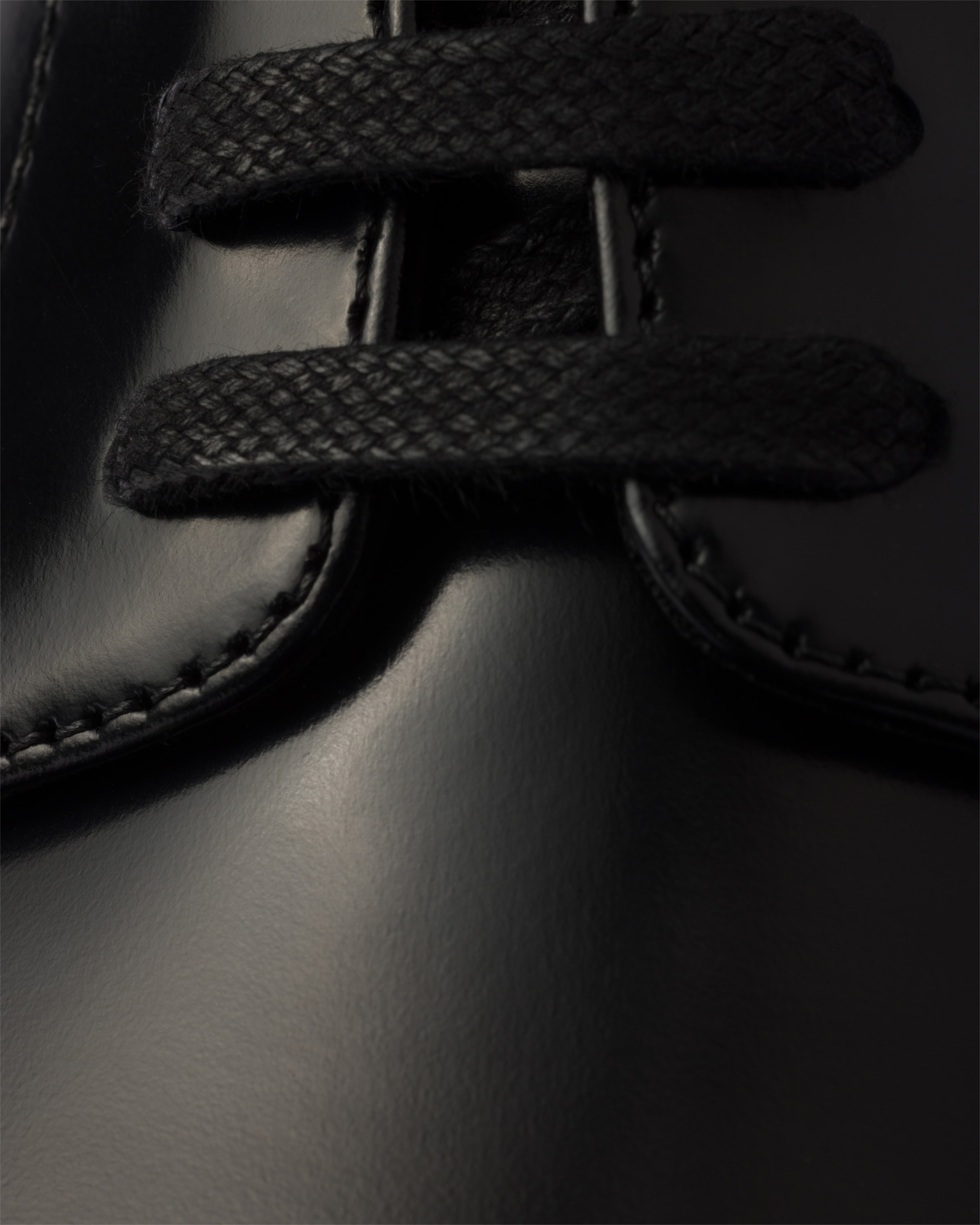 Chaussures à lacets en cuir brossé PRADA Noir