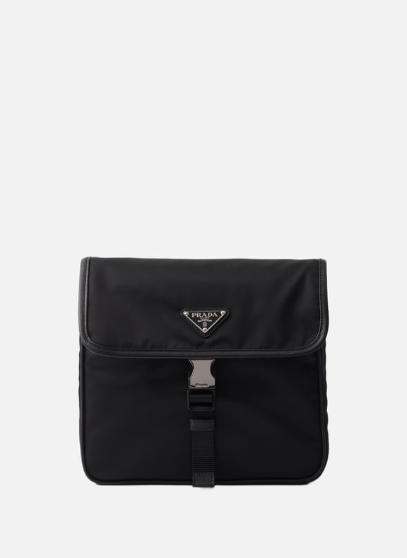 Sac porté épaule en re-nylon et cuir saffiano Noir by PRADA PRADA Sac porté épaule en re-nylon et cuir saffiano Noir
