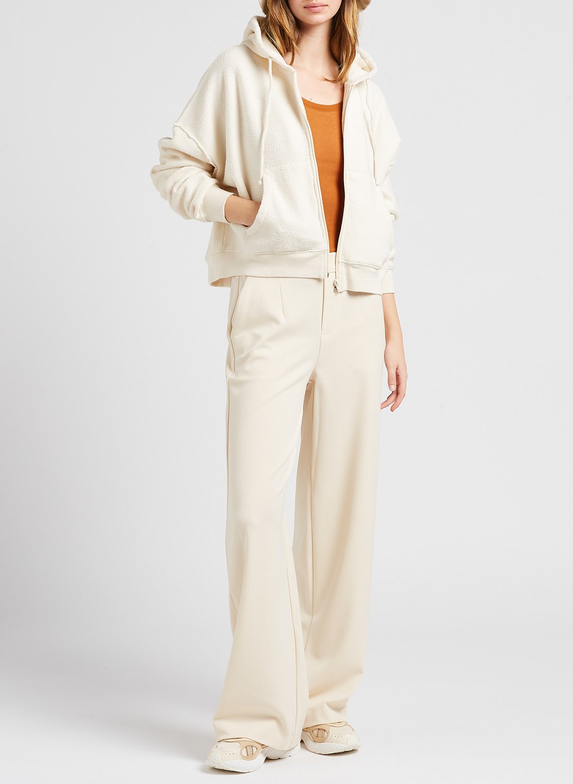 Sweat à capuche en coton bio bobypark AMERICAN VINTAGE Beige