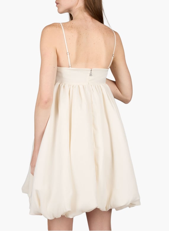 bouffant dress gown Say yes to a stylish lifestyle with this must Bouffant strapless dress with removable