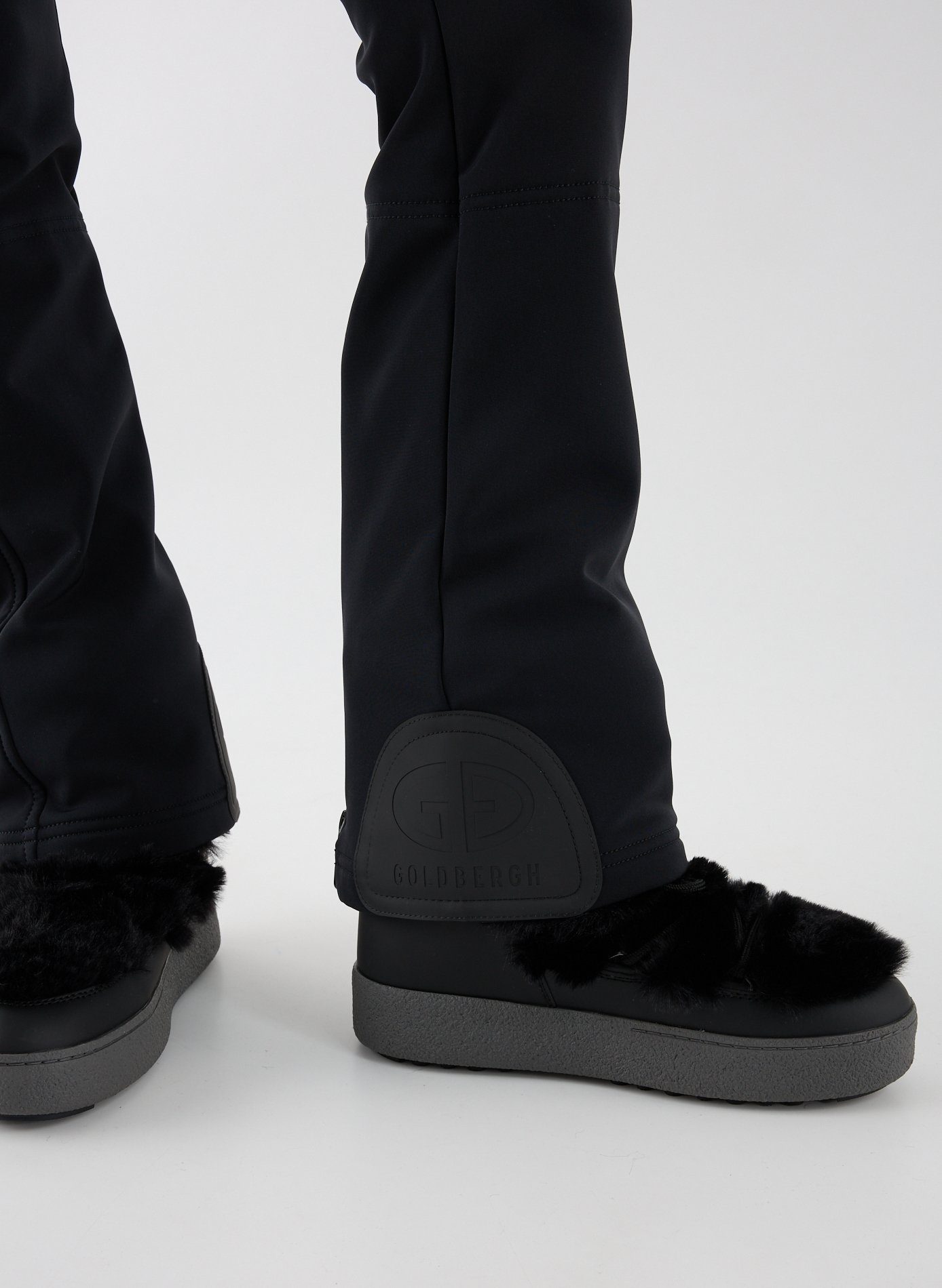 Fur boots MOON BOOT Black