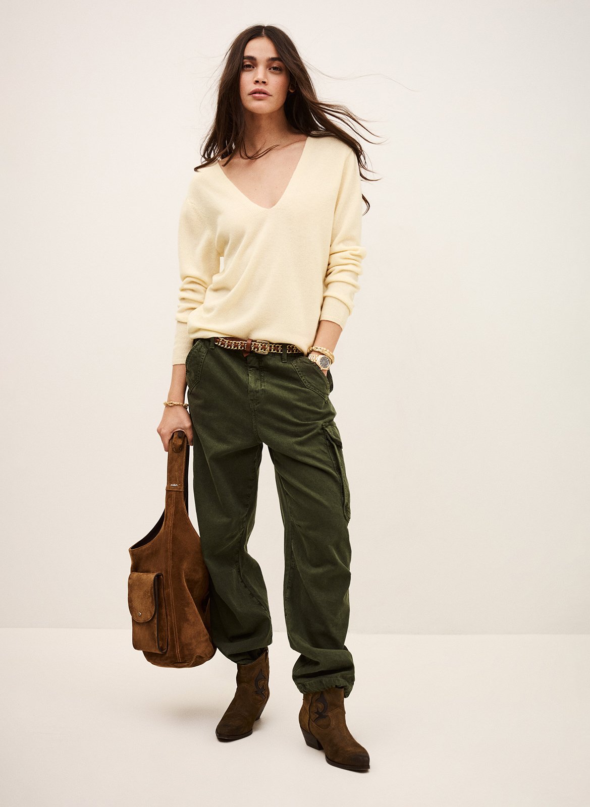 Pull col v uni en laine mélangée sollene BA&SH Beige