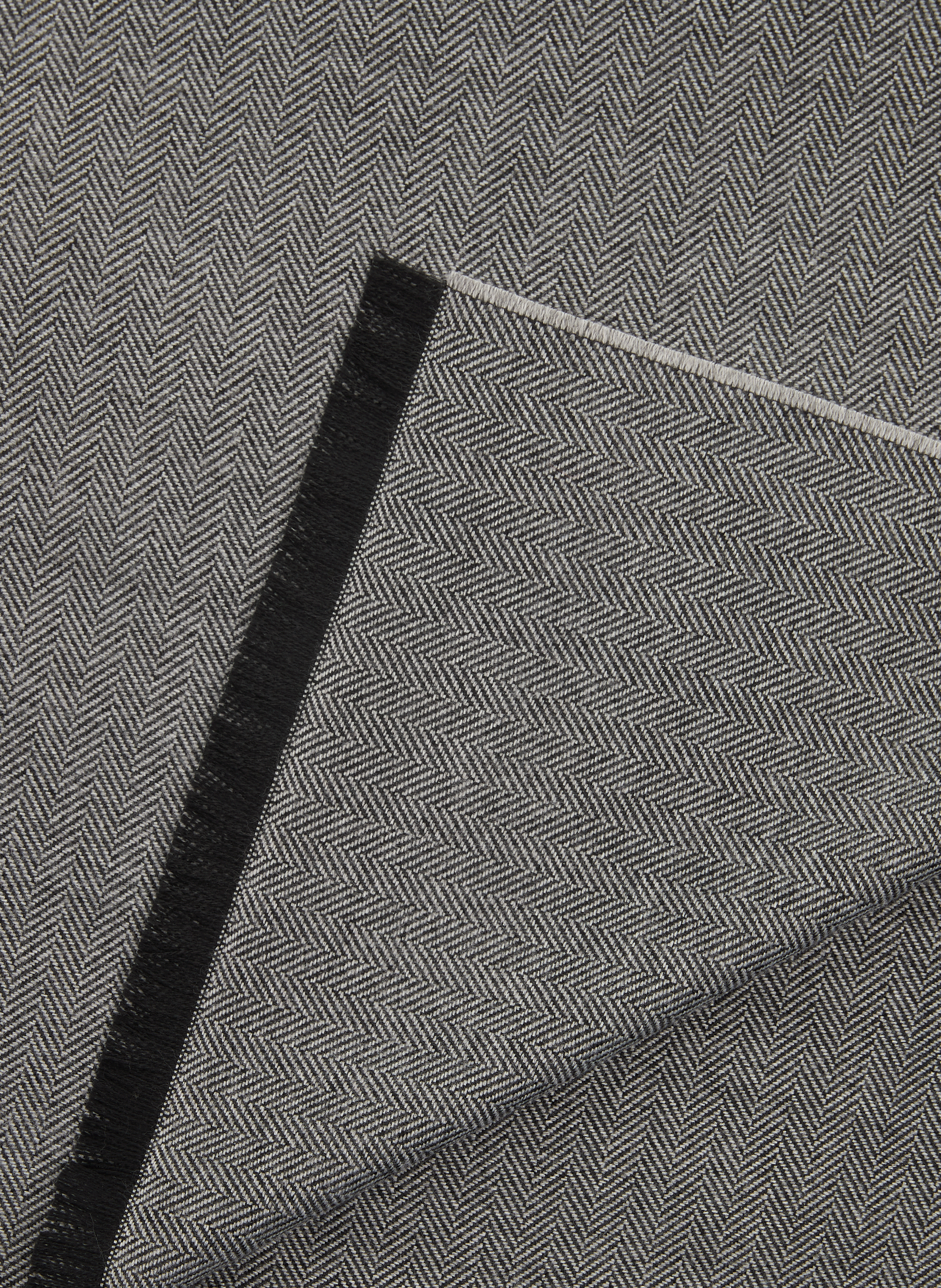 Chevron scarf  SAISON 1865 Grey