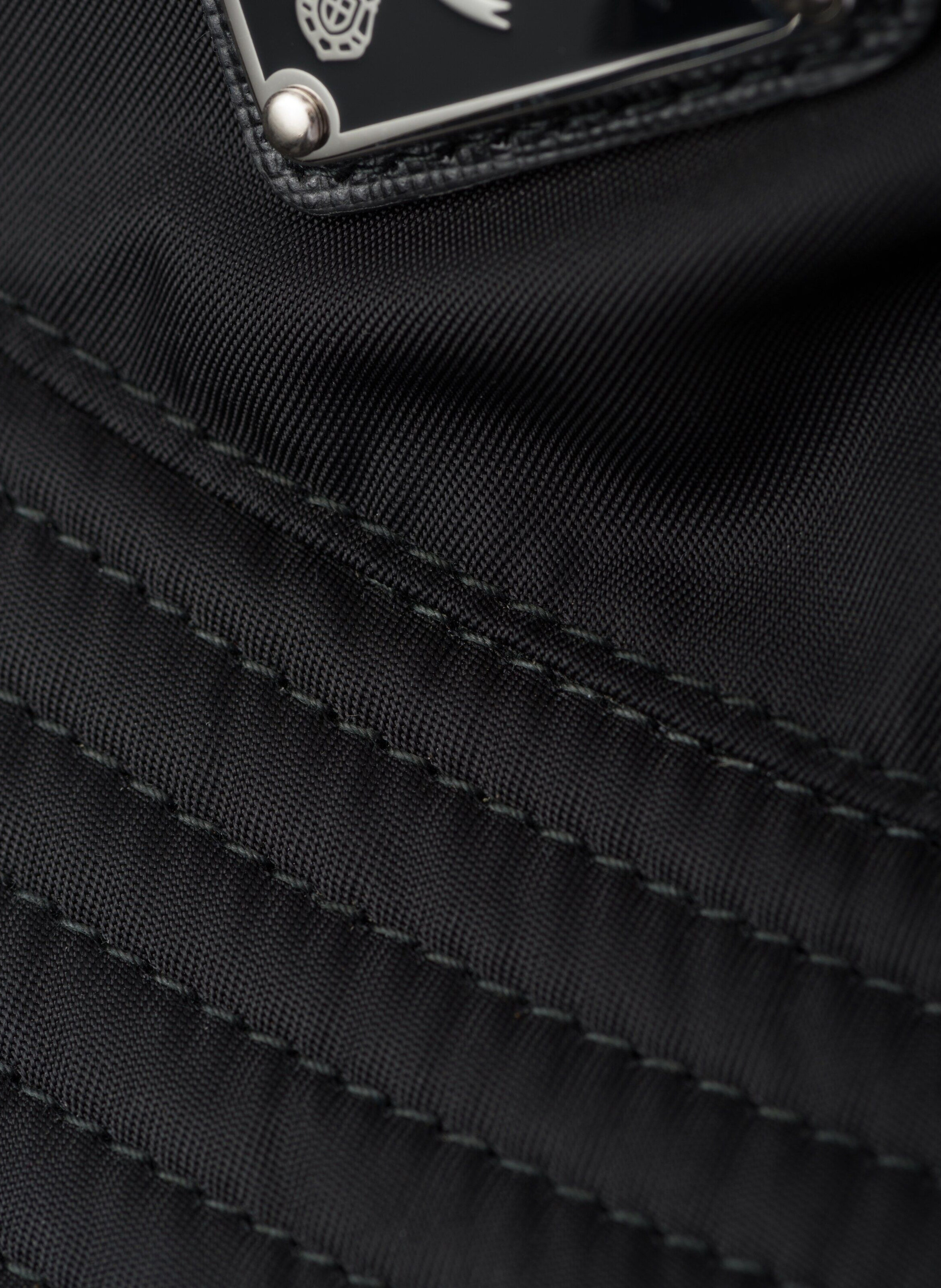 Bob en re-nylon PRADA Noir