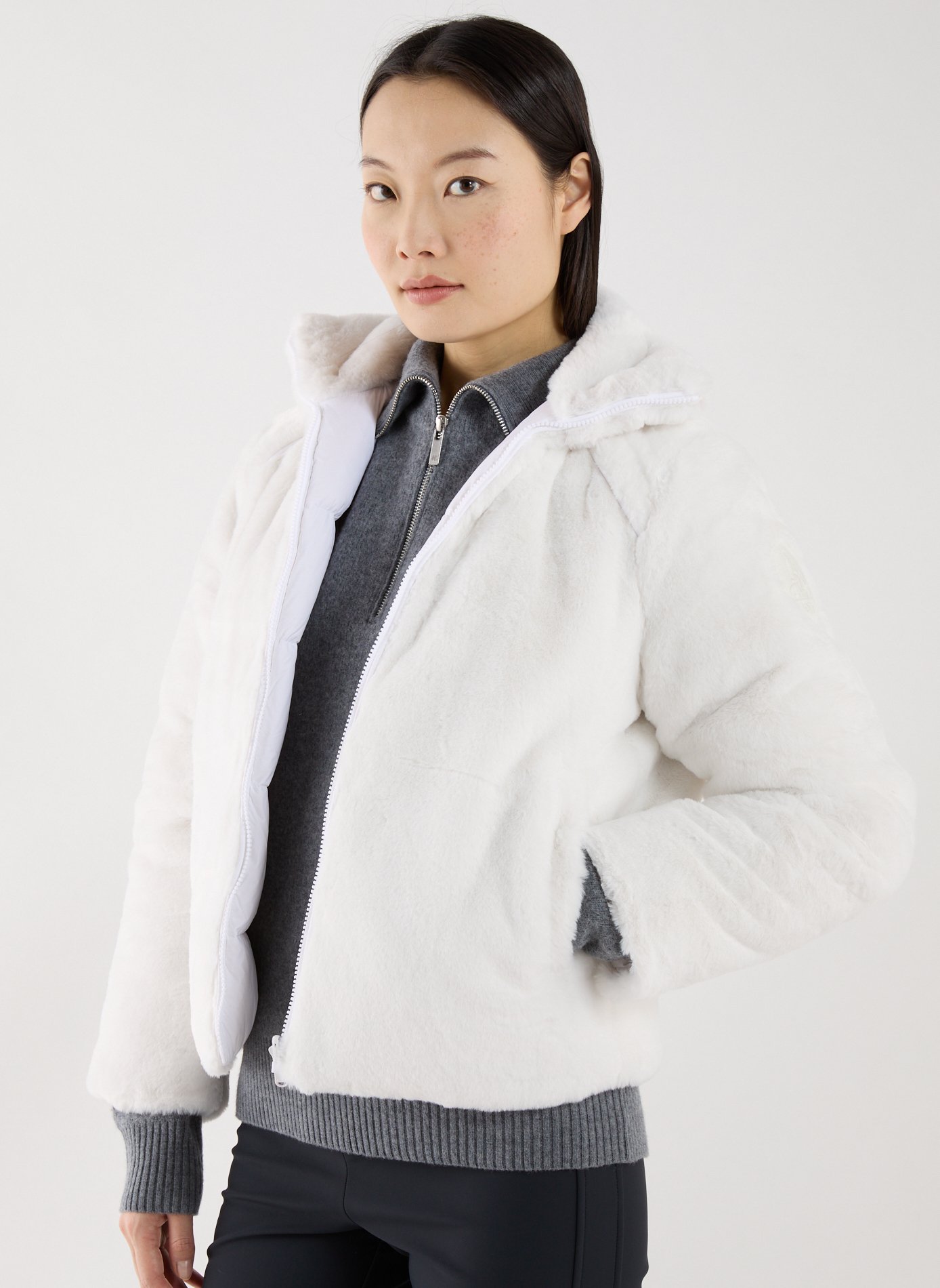 Short Olga faux fur puffer jacket JOTT White