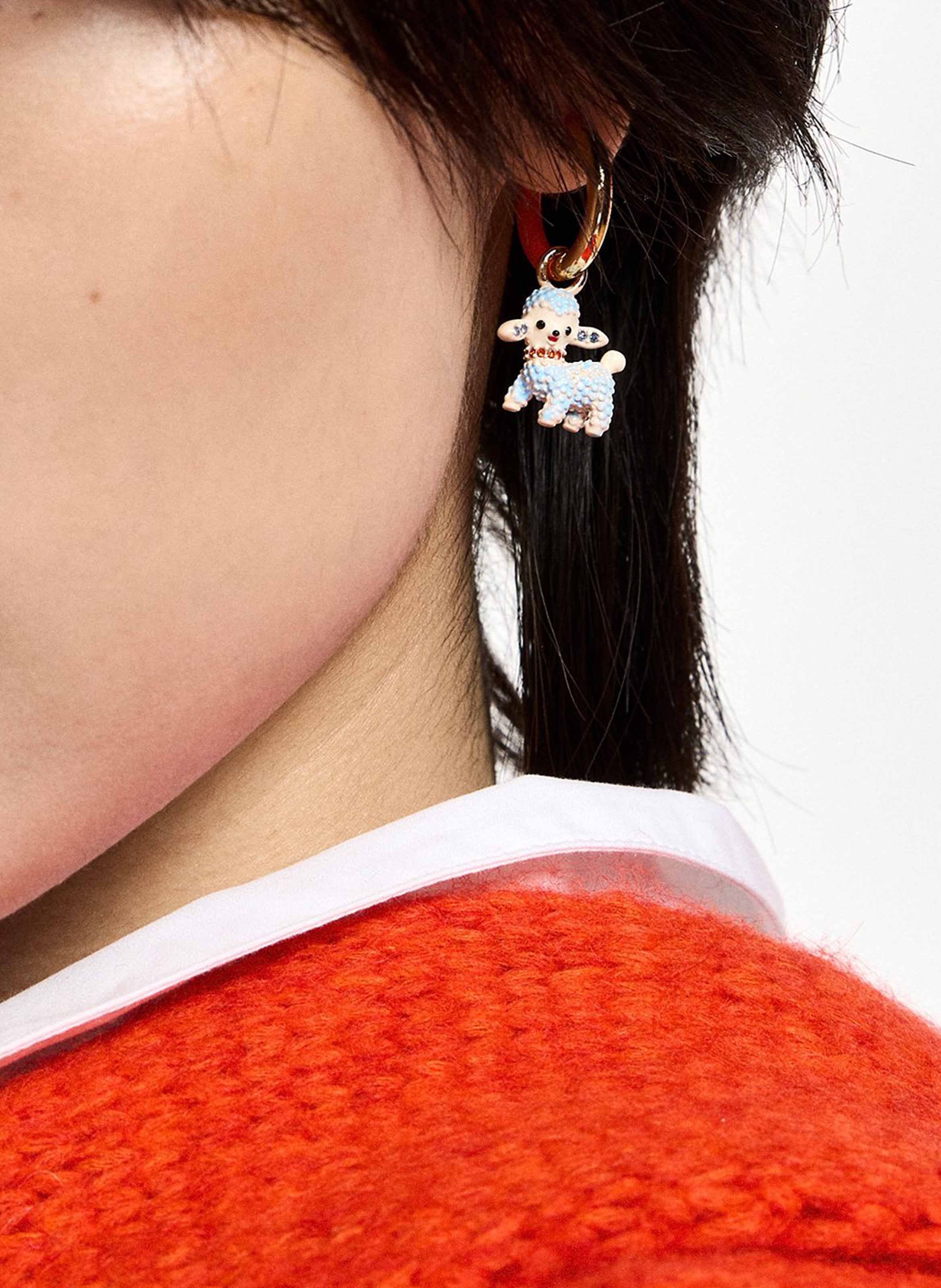 Boucles d'oreilles pendantes fantaisies kana ESSENTIEL ANTWERP Doré