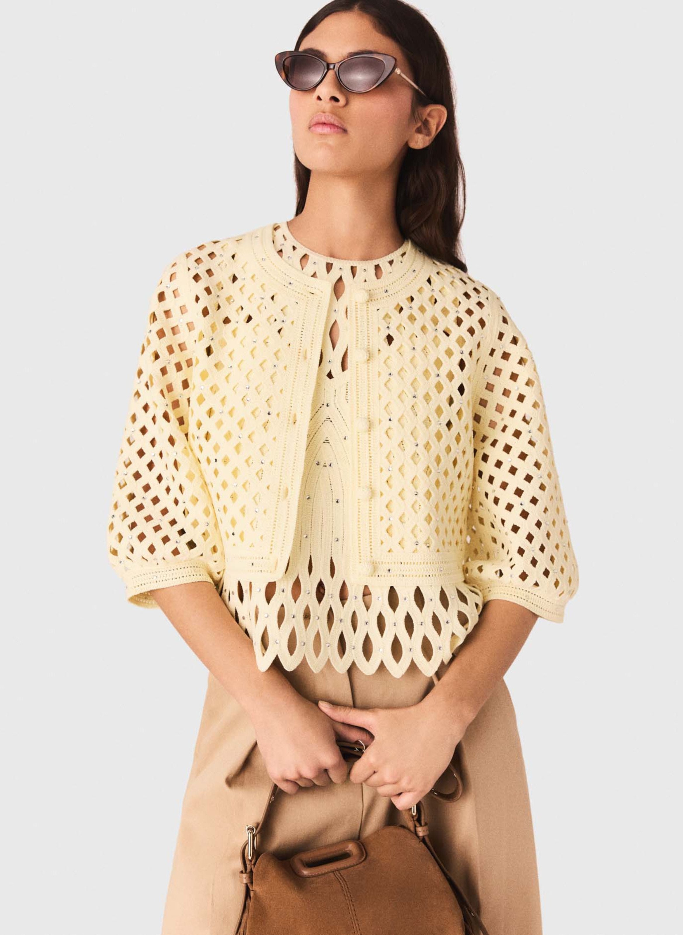 Gilet droit col rond en maille ajourée MAJE Jaune