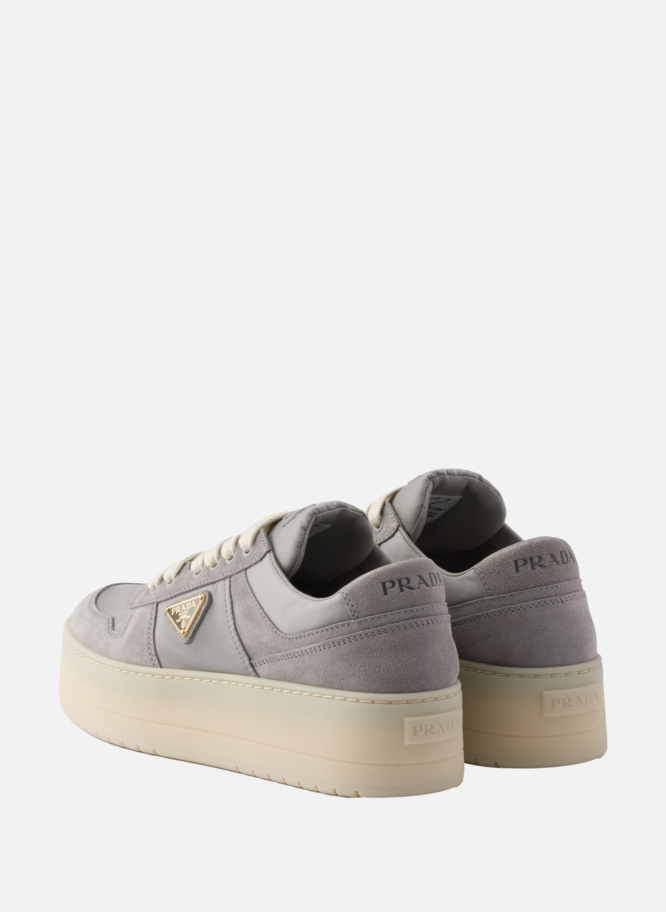 Baskets downtown bold en re-nylon et en daim PRADA Gris