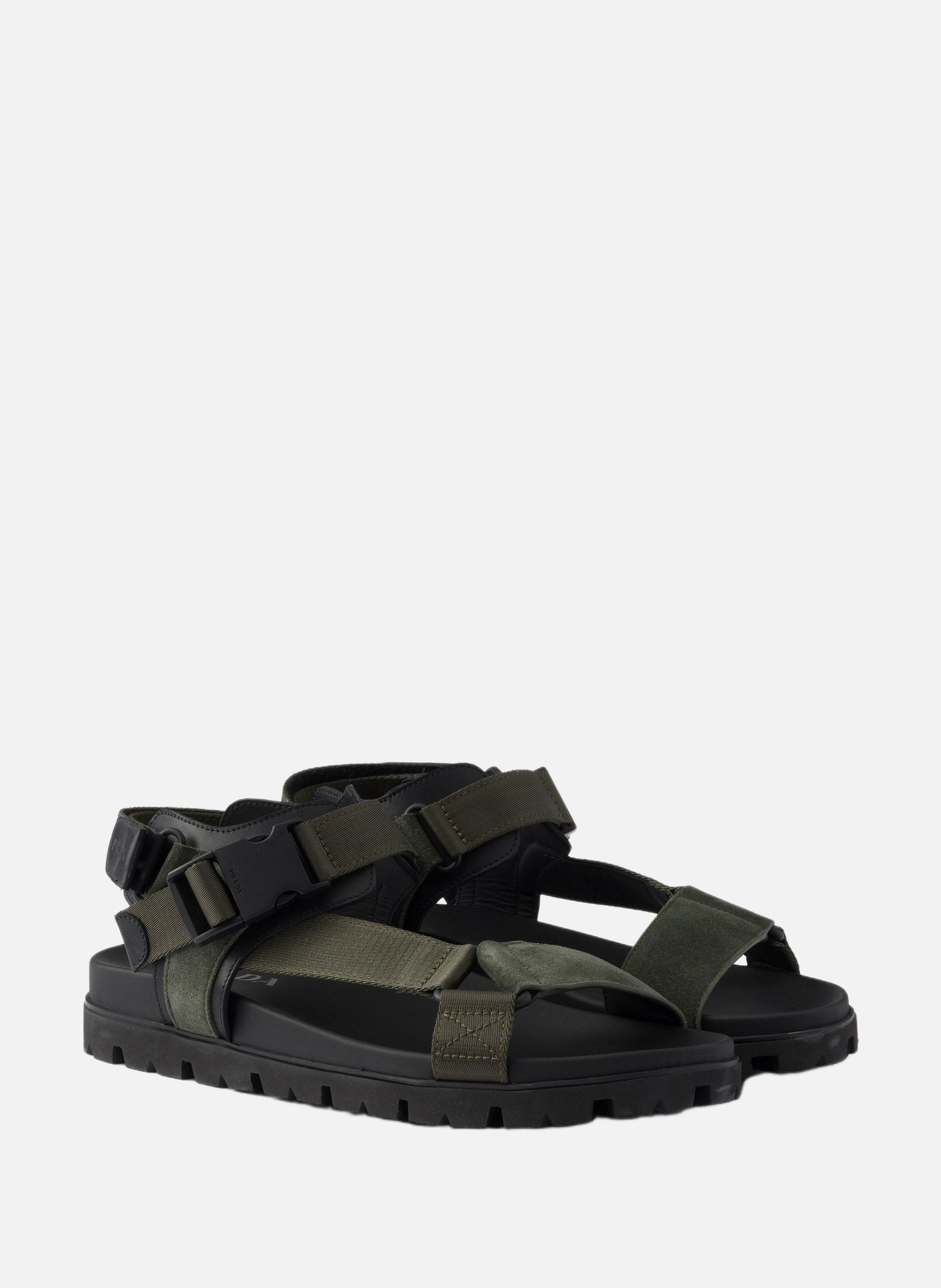 Sandale sportive en veau velours et toile | Vert PRADA Homme