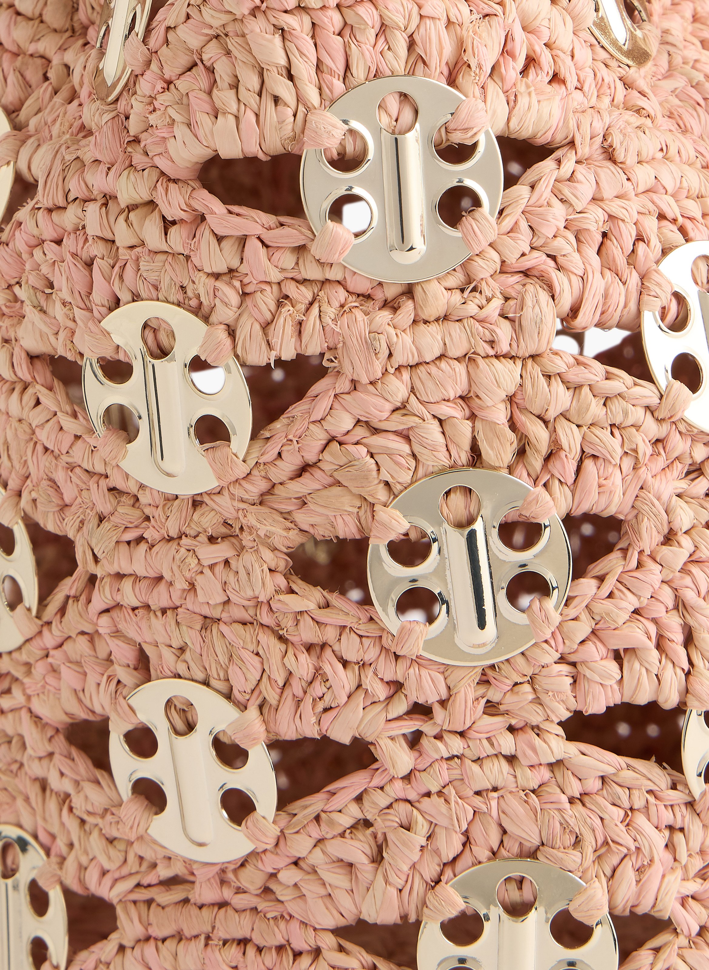 Sac seau moyen en raphia naturel avec disques signature 1969 RABANNE Doré