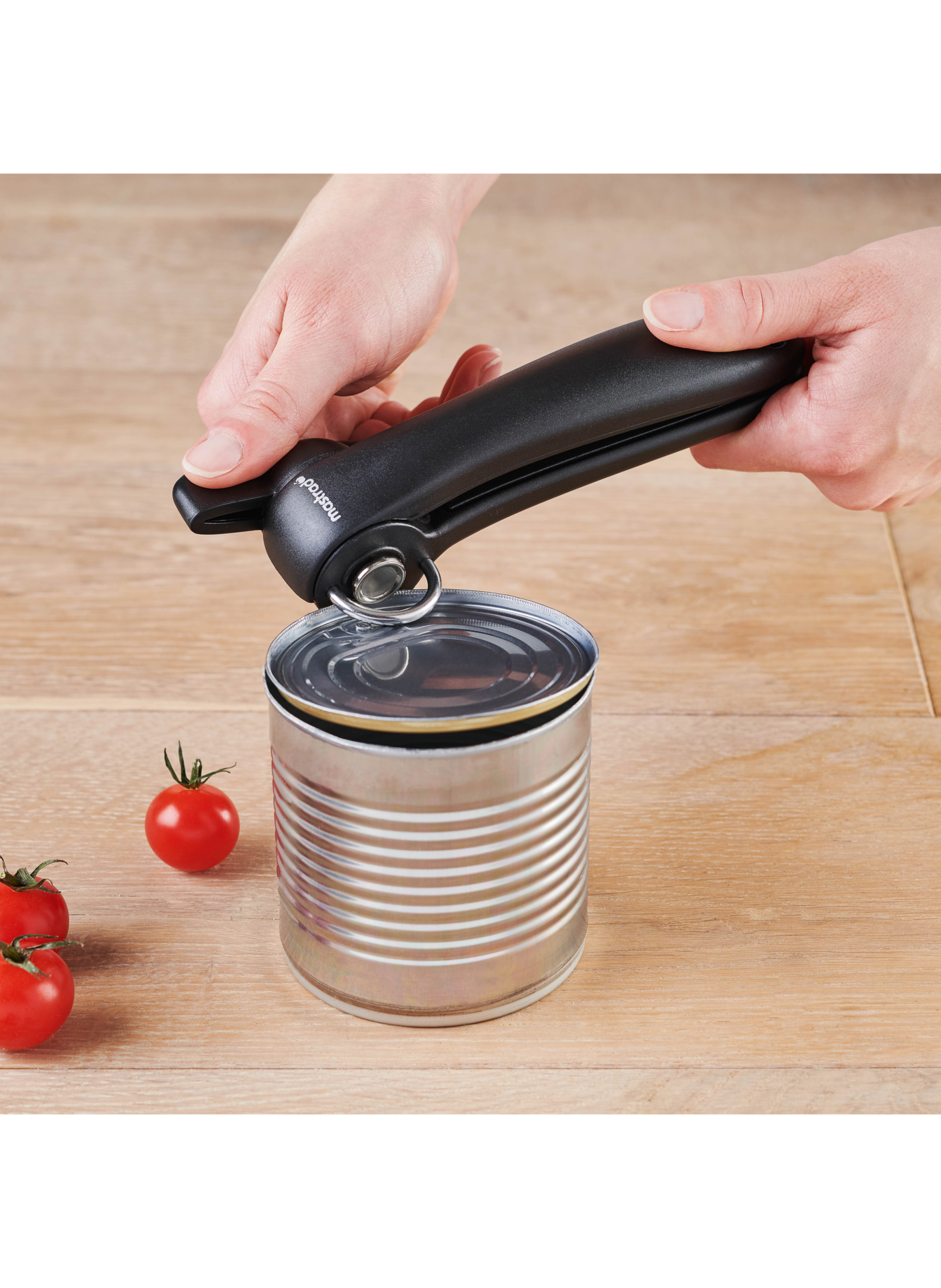 Stainless steel can opener MASTRAD Black