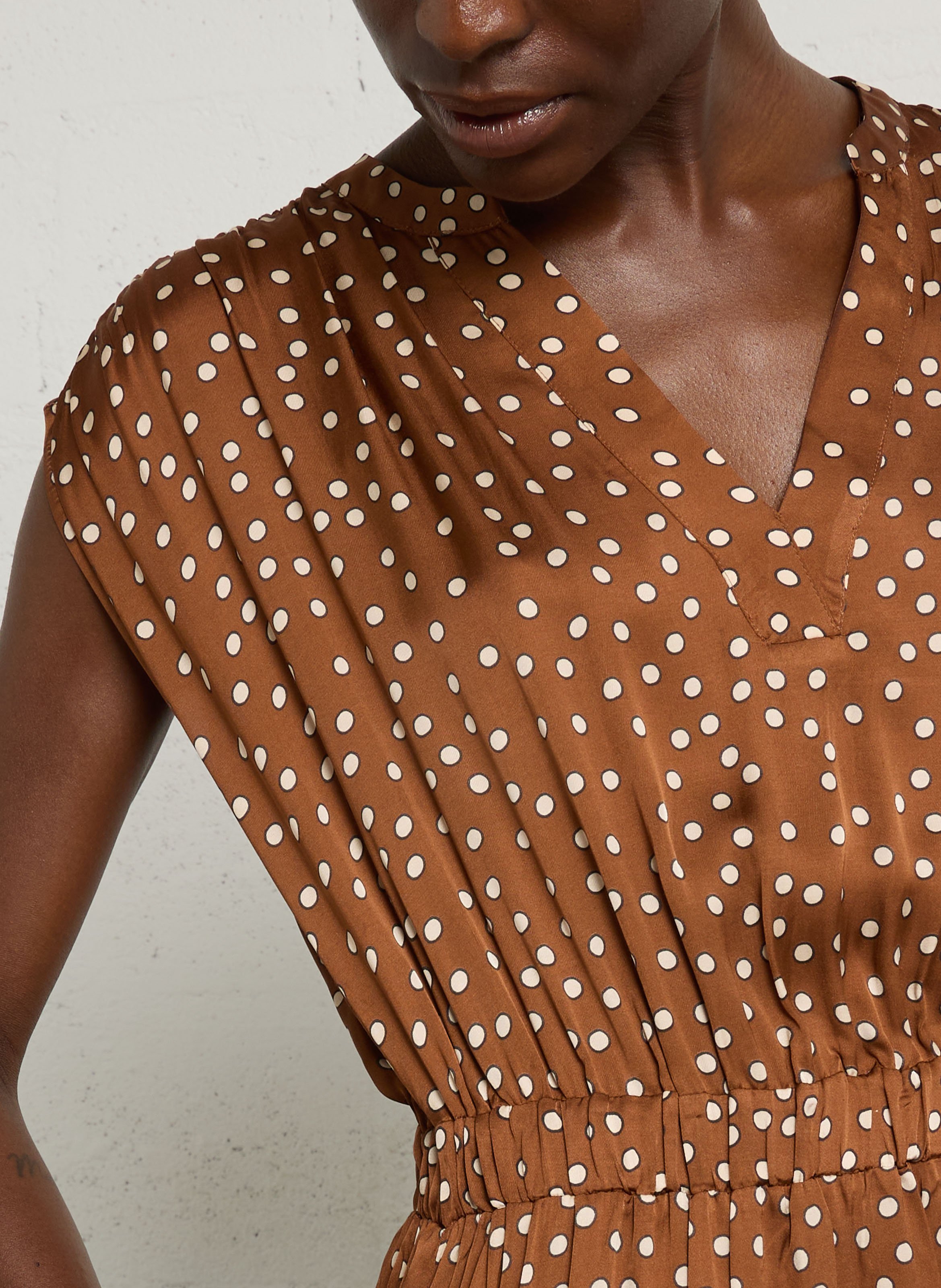 Robe longue col v à pois belgia MAISON 123 Beige