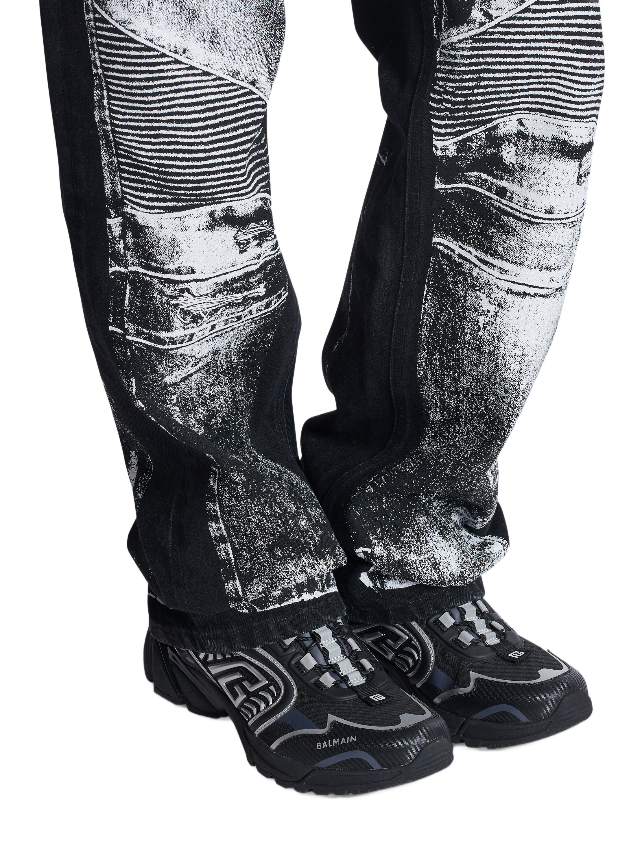 Baskets cosmic dust en matières techniques BALMAIN Noir