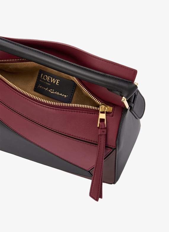 Petit sac Puzzle en cuir de veau - LOEWE x Albers | Noir by LOEWE Petit sac Puzzle en cuir de veau - LOEWE x Albers Noir