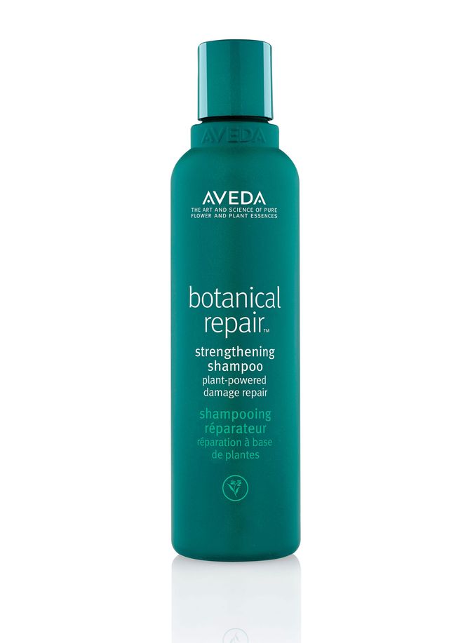Botanical Repair Strengthening Shampoo AVEDA