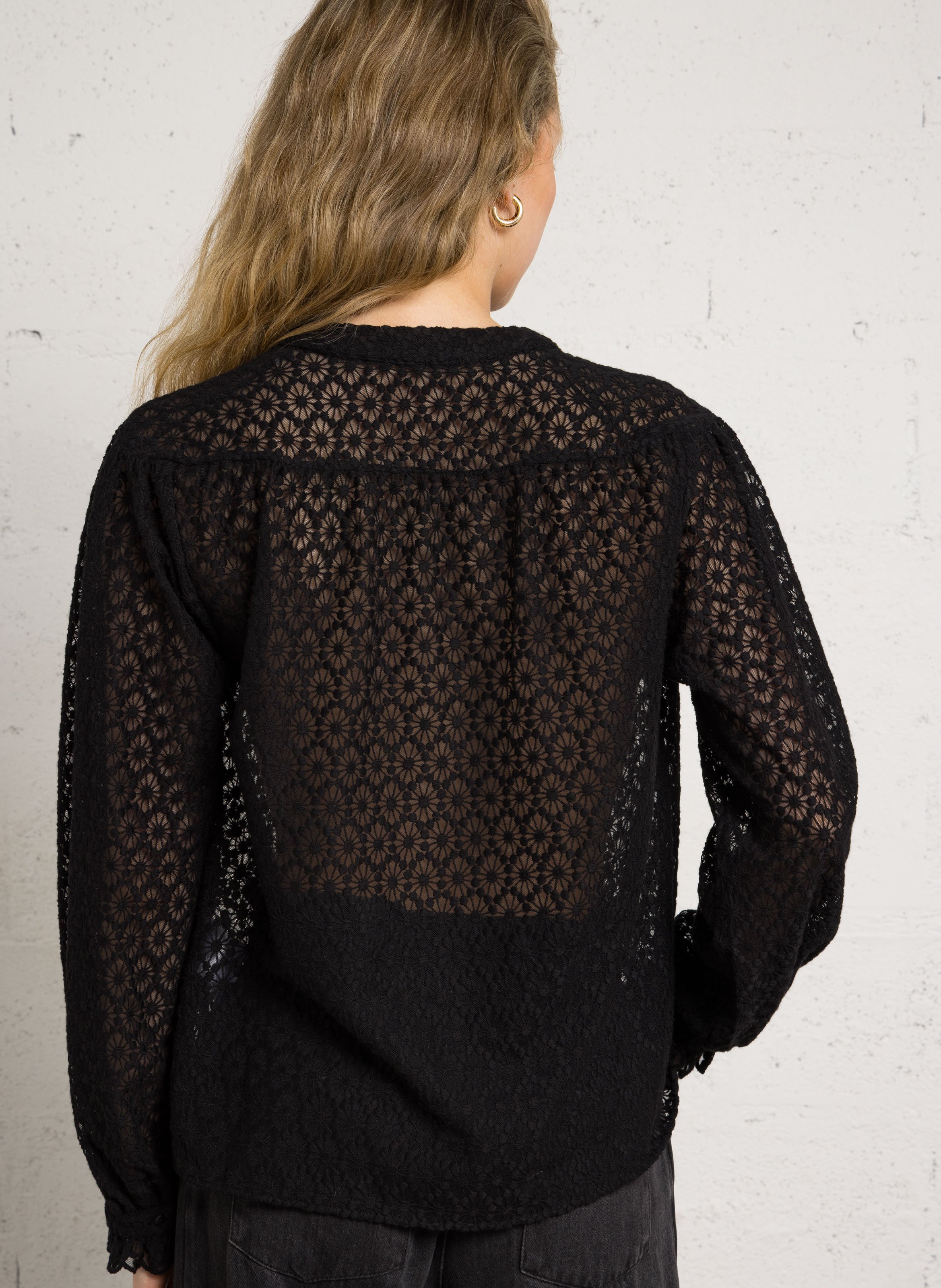 Blouse col tunisien en dentelle daniela Noir