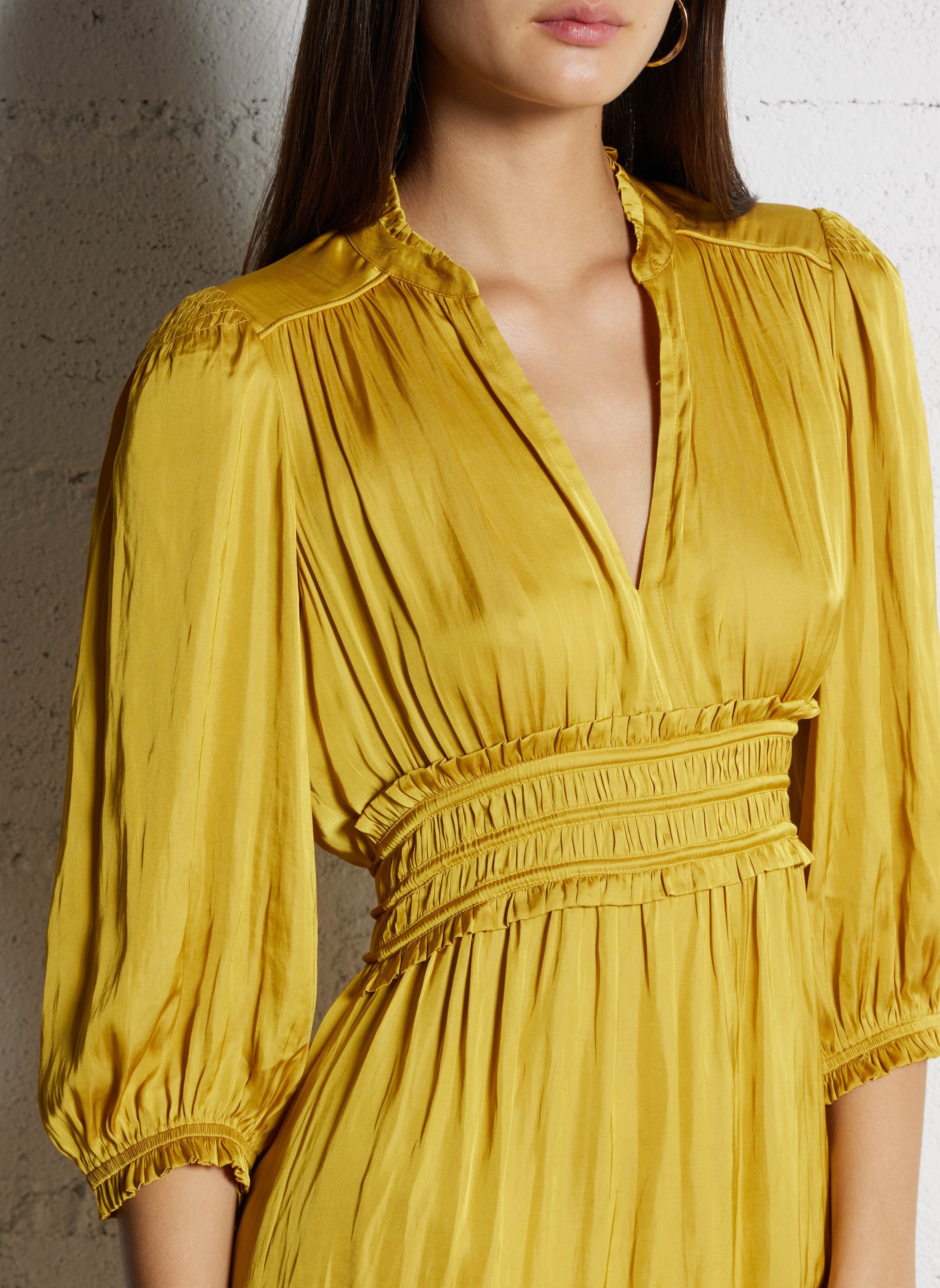 Robe courte froncée col tunisien en satin cyrilia BA&SH Jaune