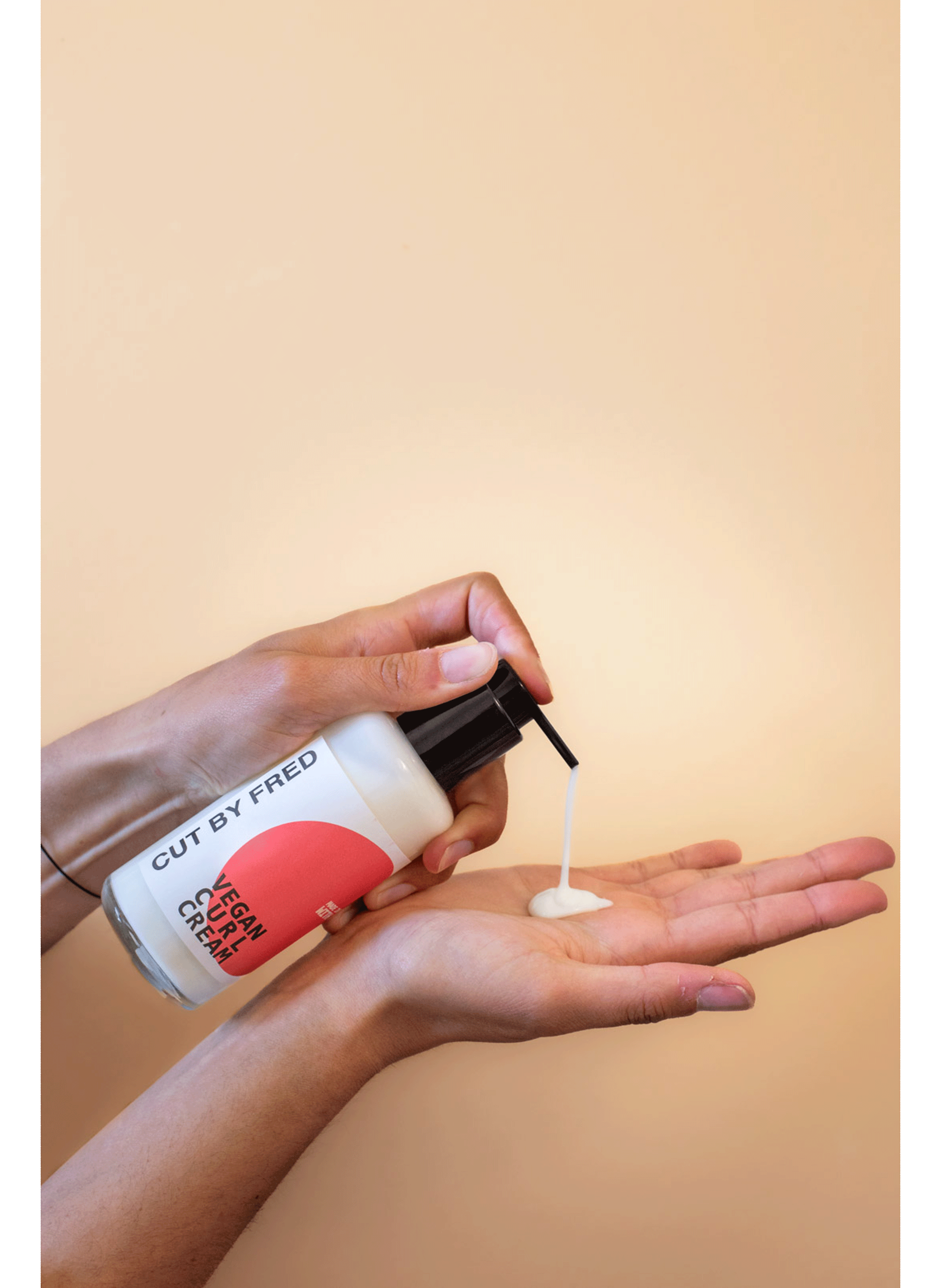 Vegan Curl Cream CUT BY FRED No color