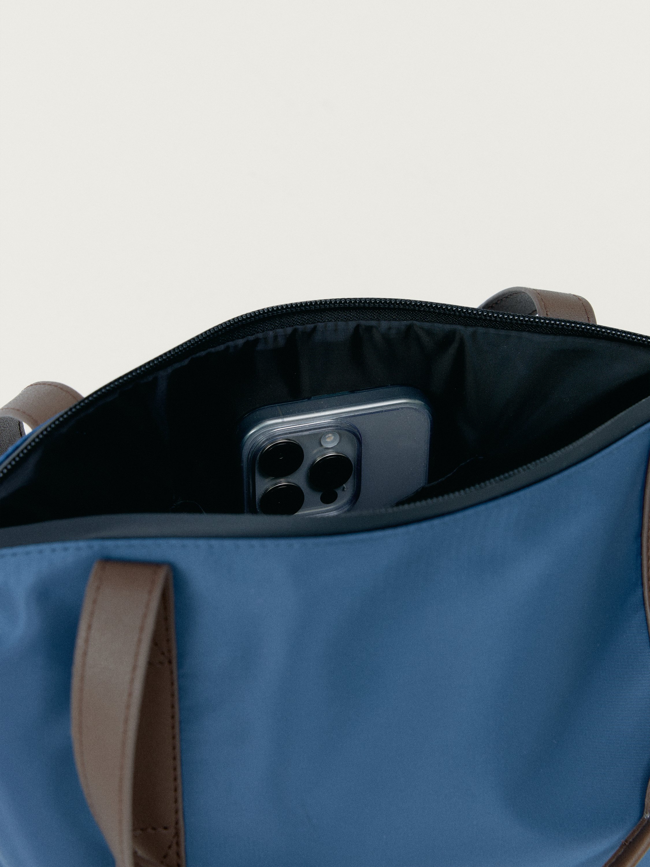 Sac de sport mini daily BORN LIVING YOGA Bleu