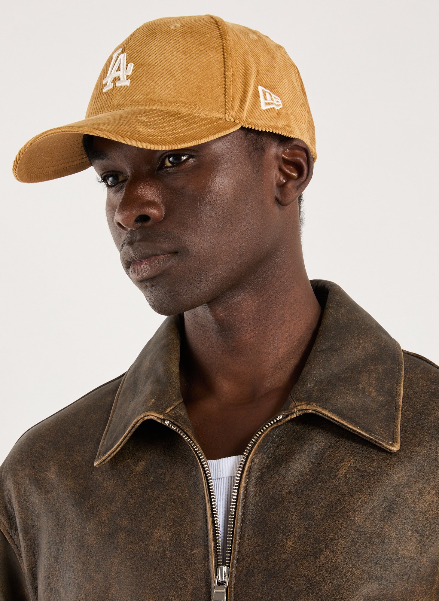 Corduroy cotton blend cap NEW ERA Brown