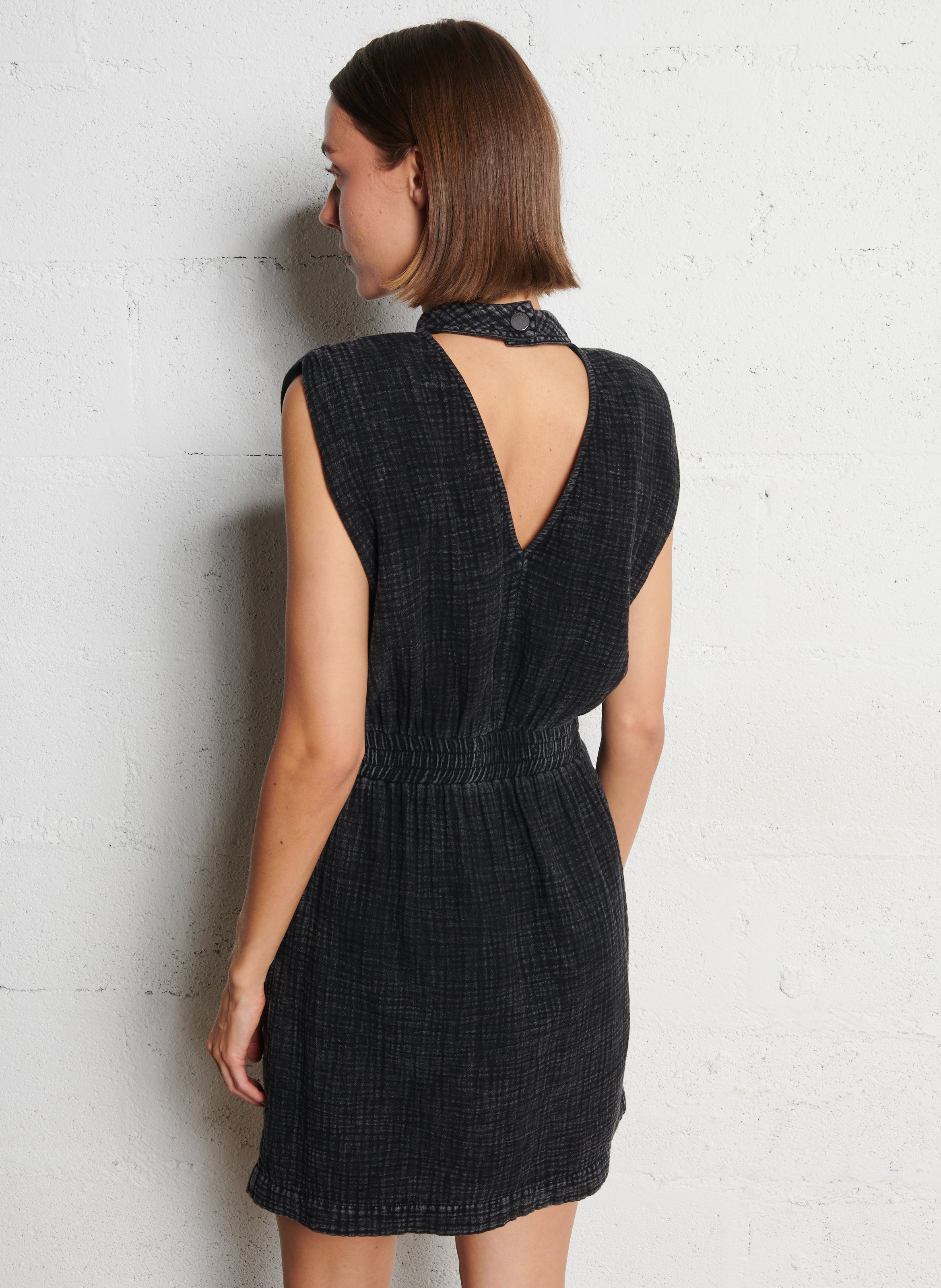 Robe courte col v IKKS Gris