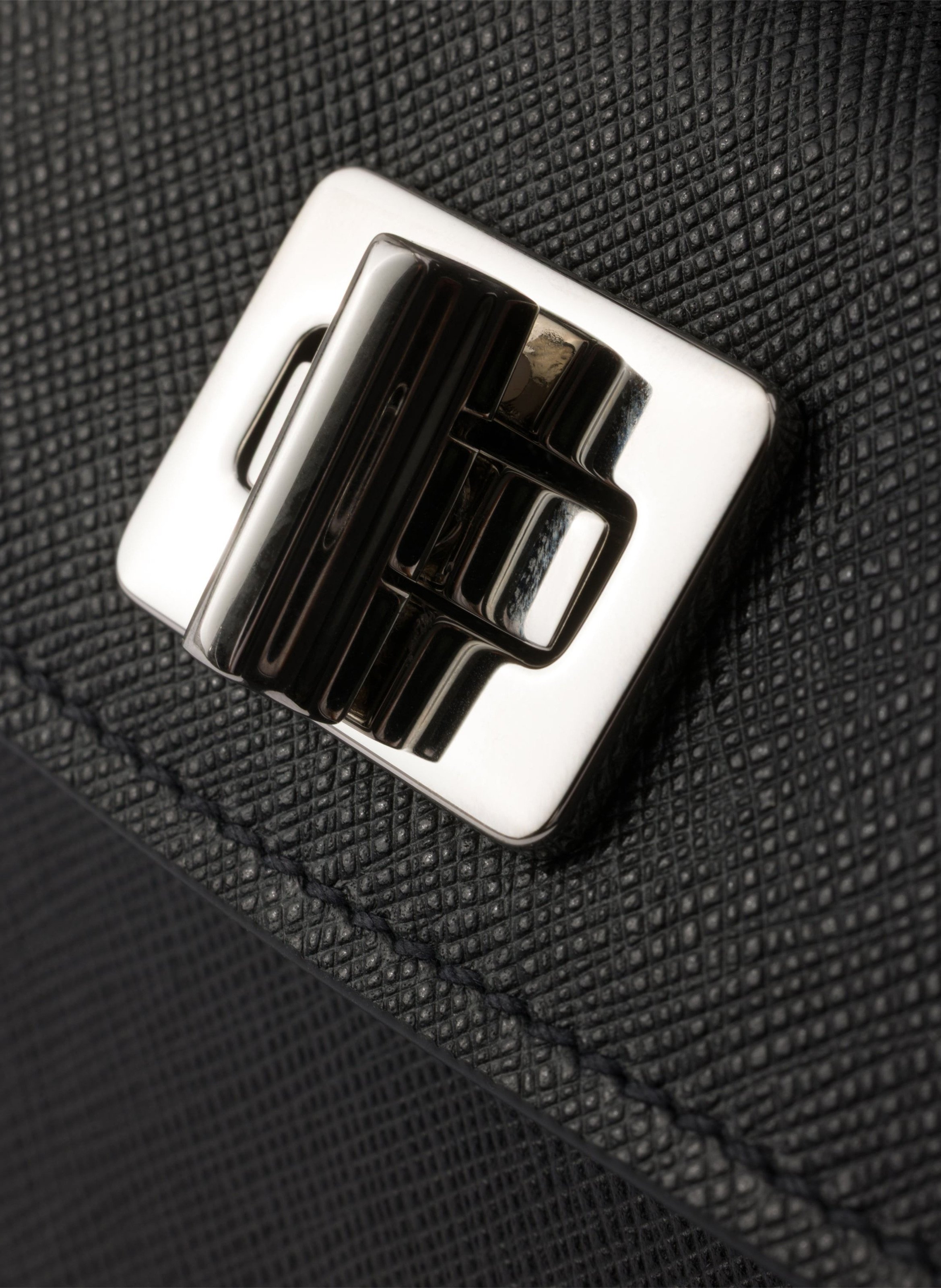 Mini sac prada avoir en cuir saffiano PRADA Noir