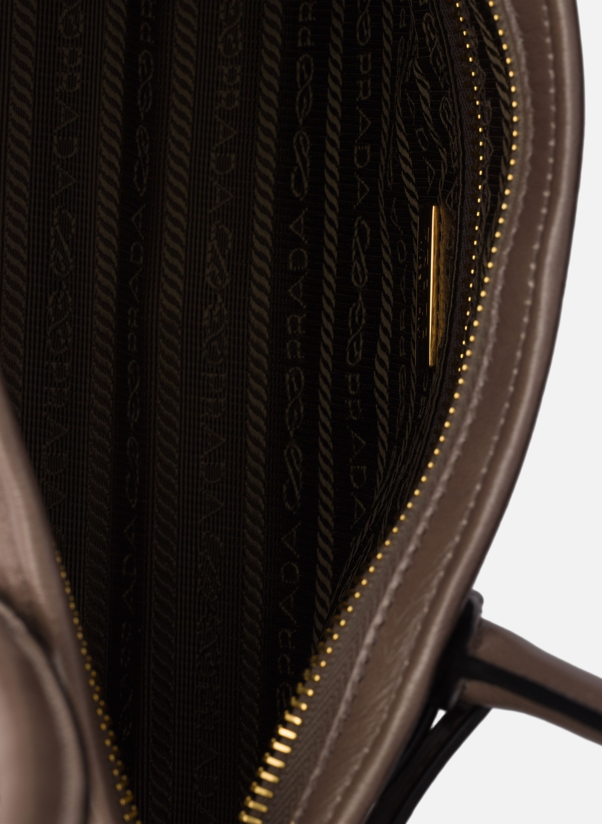 Sac à main prada bonnie en cuir PRADA Gris