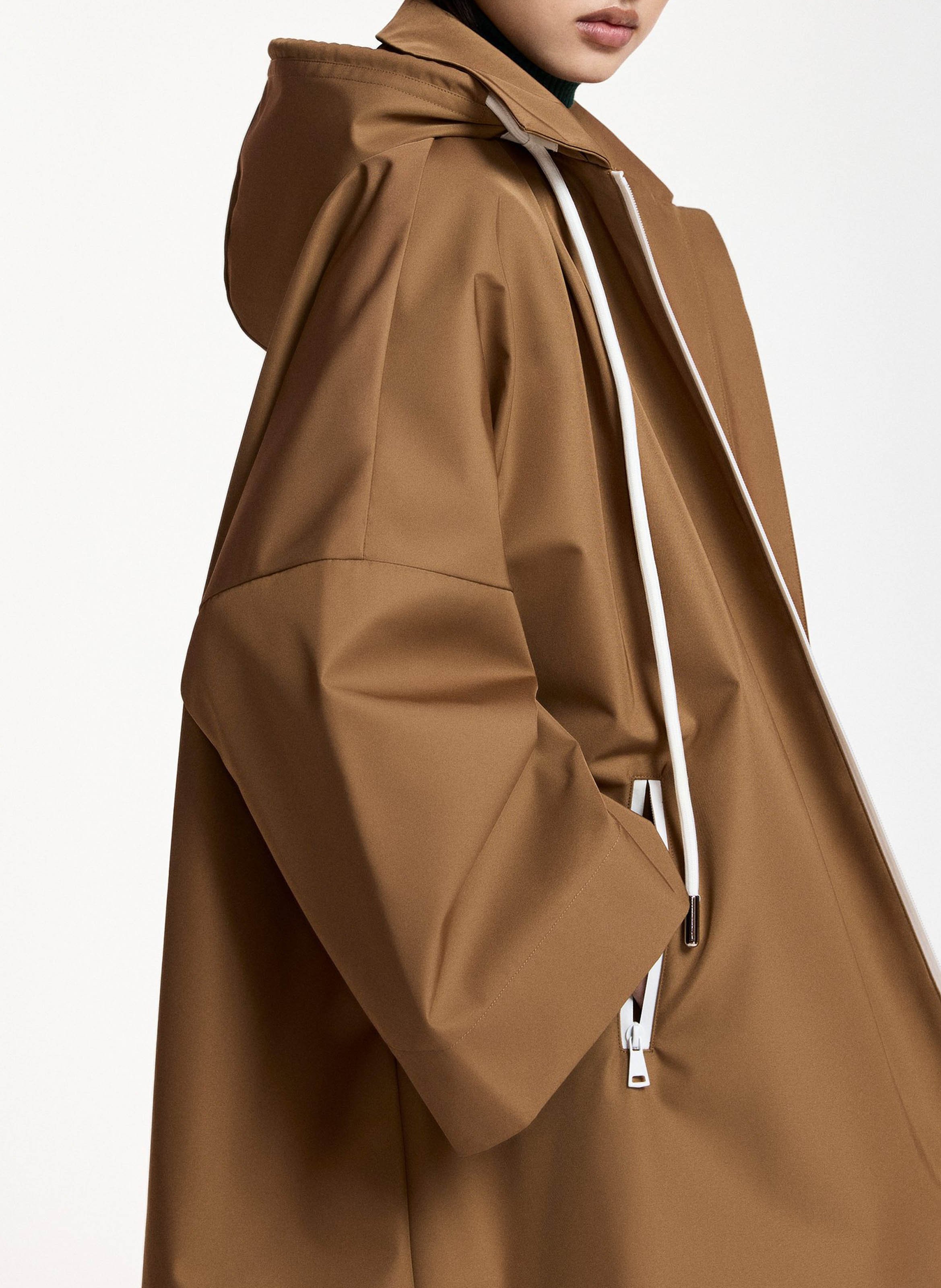 Cape oversize imperméable à capuche krimson ESSENTIEL ANTWERP Marron