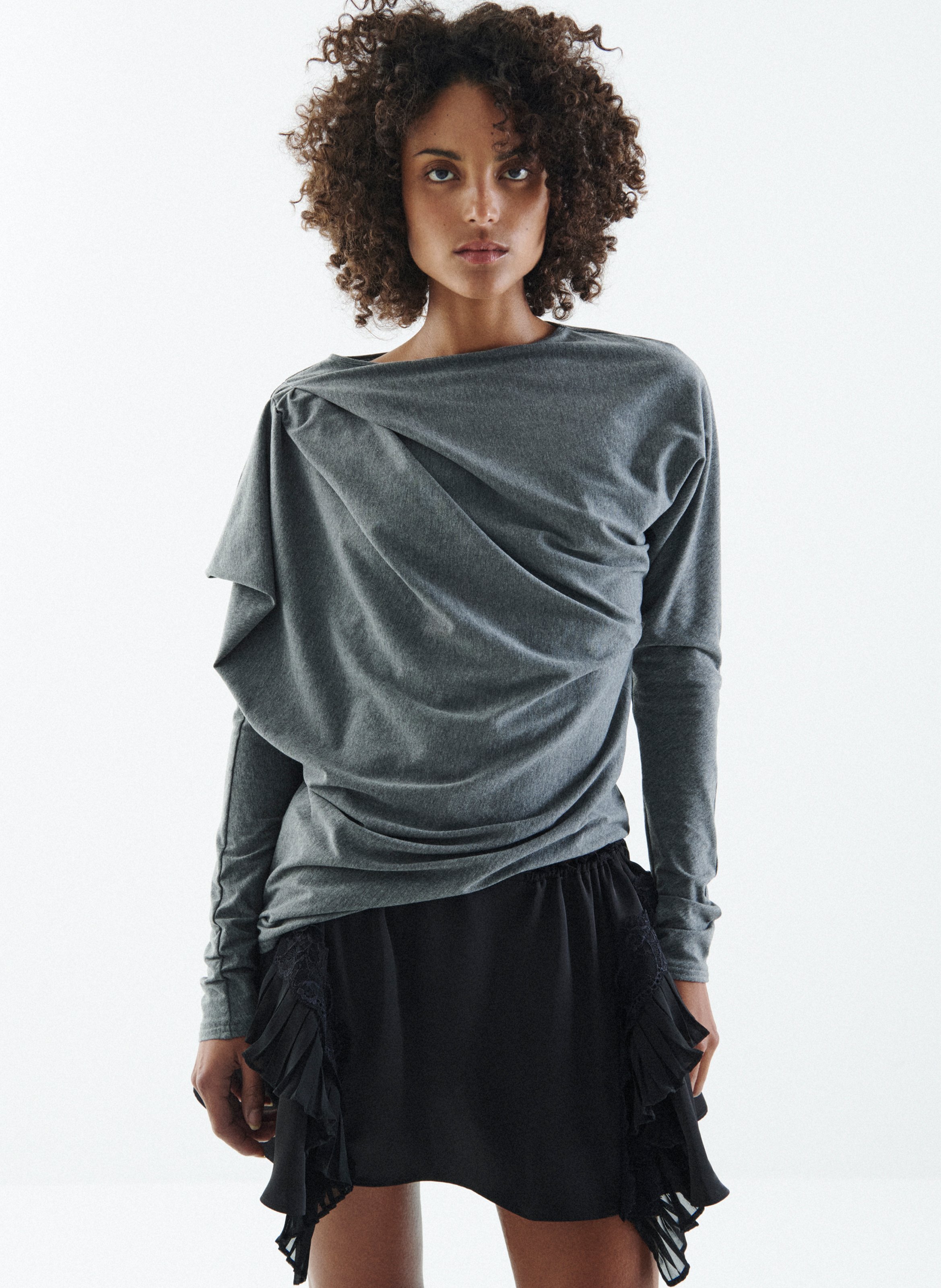 Jupe à volants superposés avec plis et détail en dentelle VAILLANT Noir