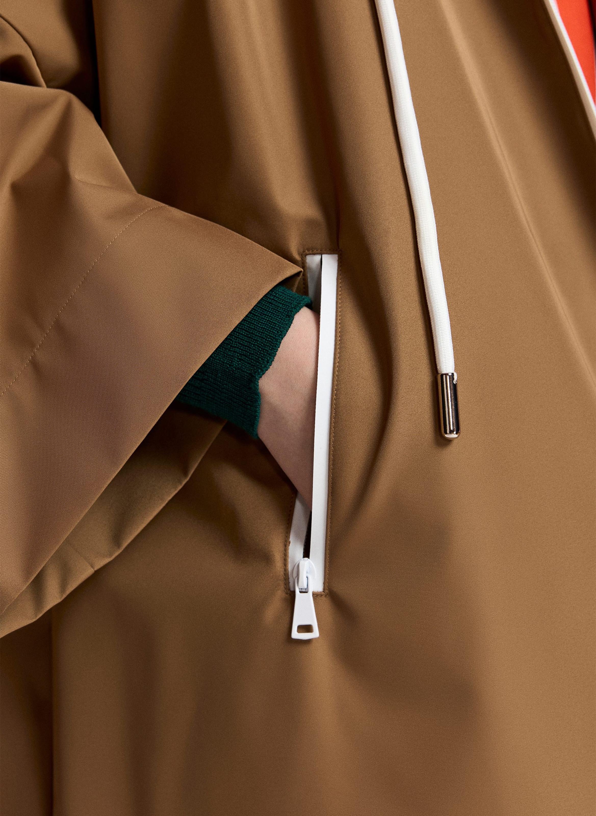 Cape oversize imperméable à capuche krimson ESSENTIEL ANTWERP Marron