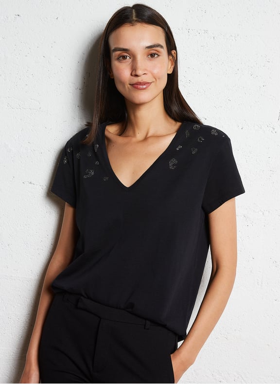 Tee-shirt clouté en coton Noir by IKKS IKKS Tee-shirt clouté en coton Noir