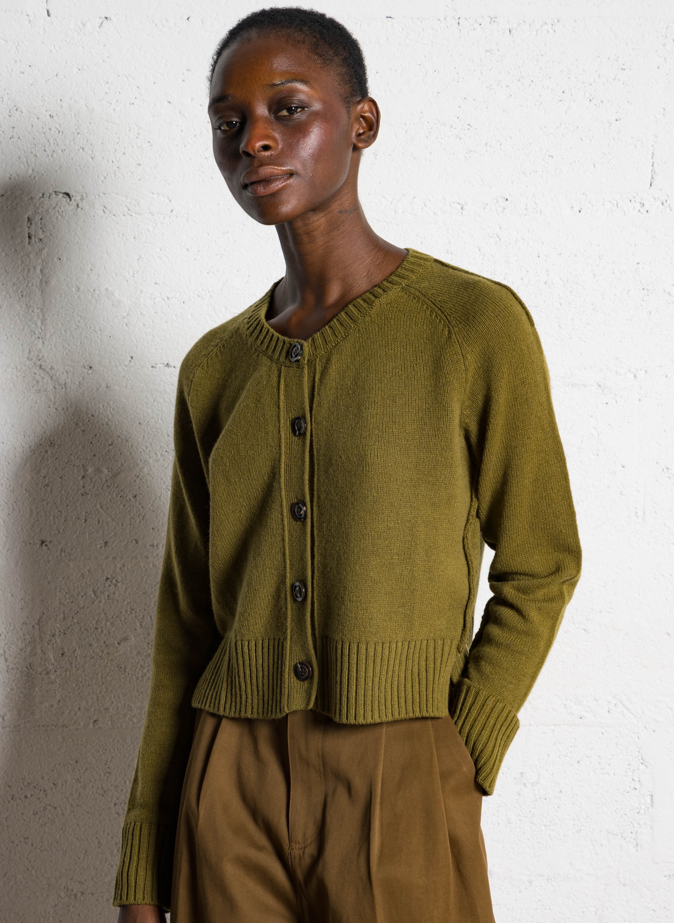 Cardigan col rond droit en laine virginia SOEUR Marron