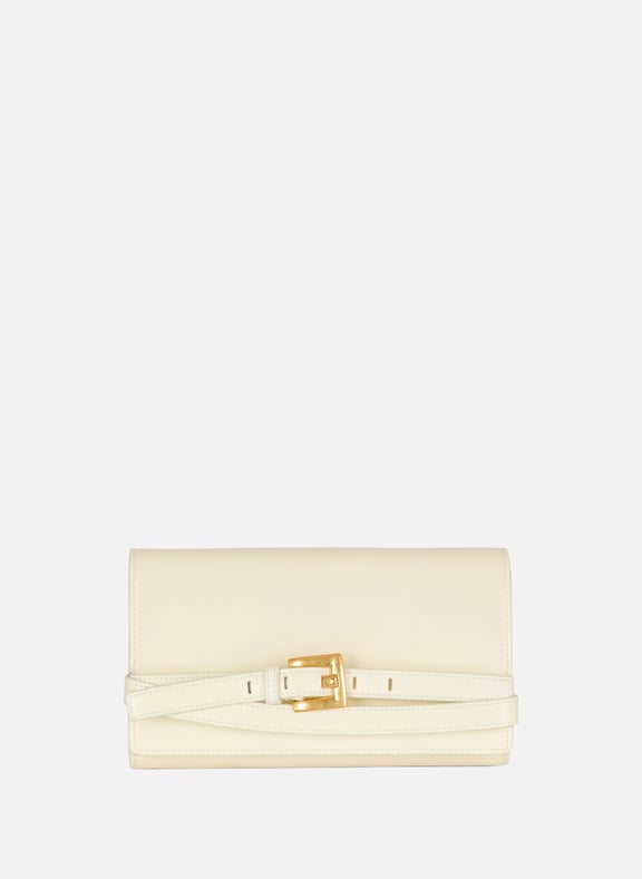 Portefeuille avec chaîne shuffle en cuir froissé Beige by BALMAIN BALMAIN Portefeuille avec chaîne shuffle en cuir froissé Beige