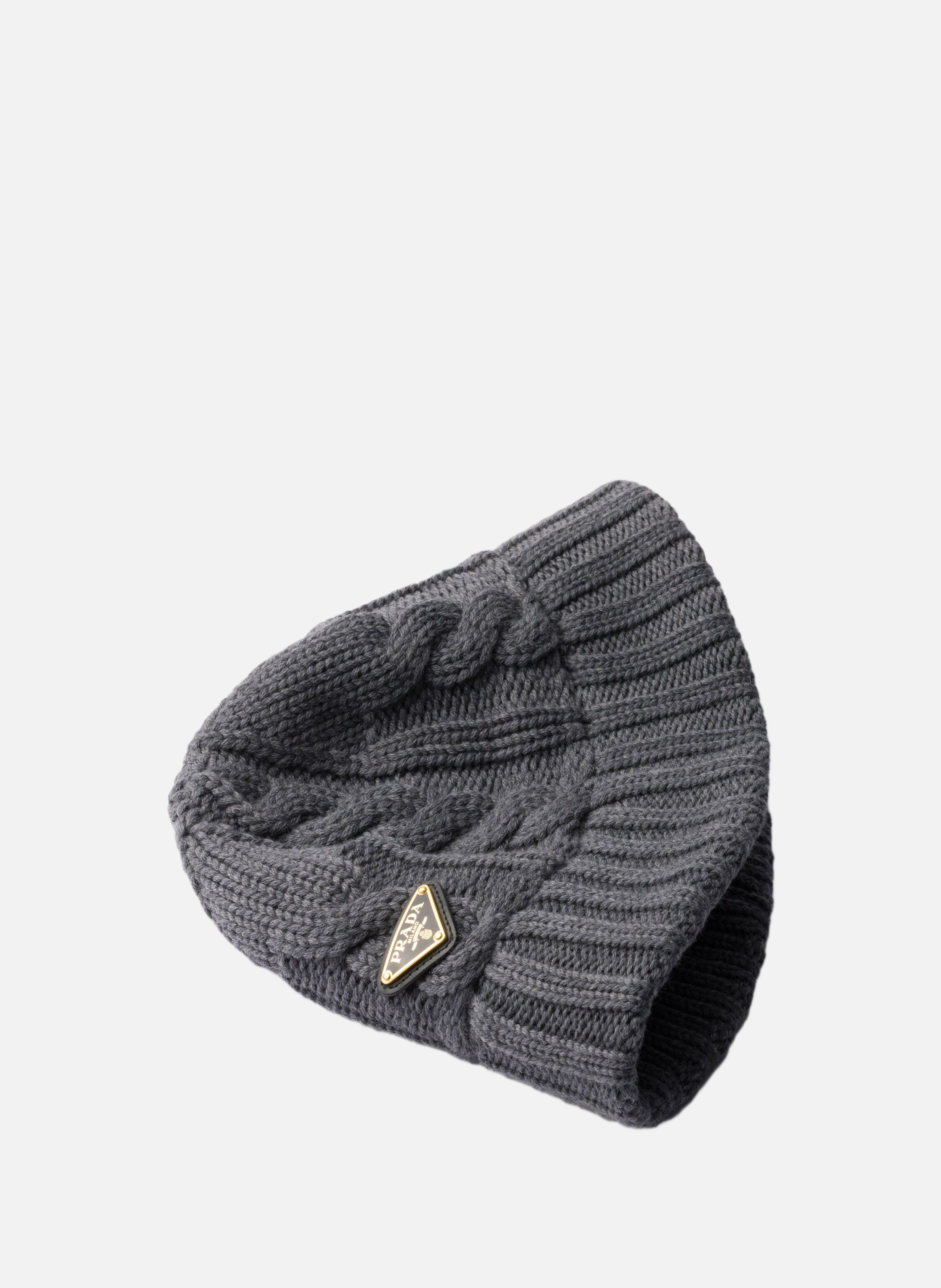 Bob en laine PRADA Gris