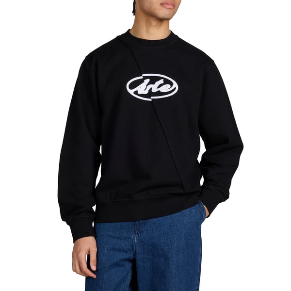 Sweat brodé avec logo circulaire
