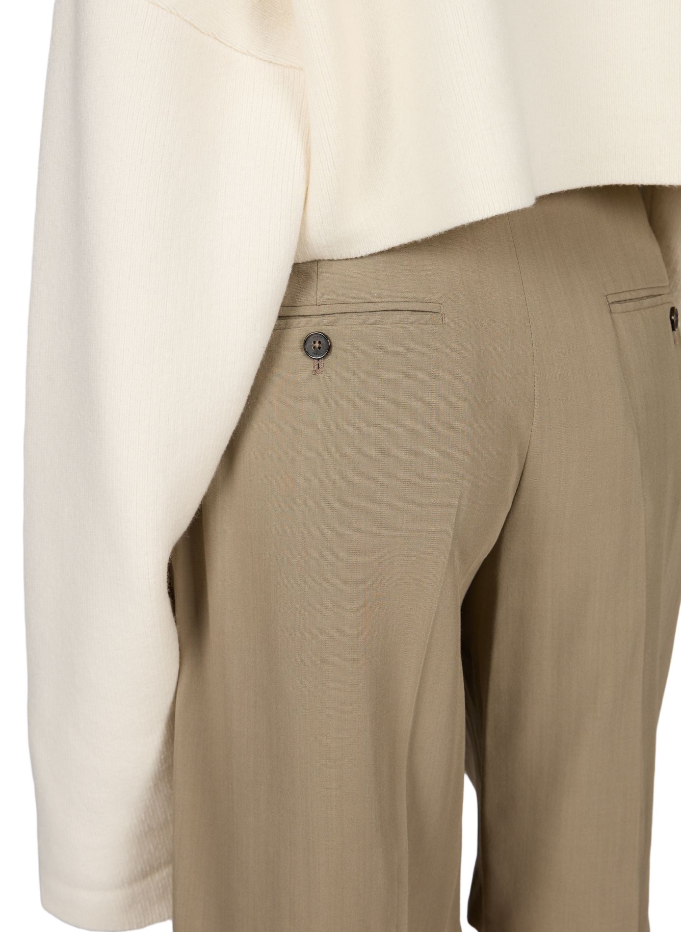 Short wide pleated cut TOTEME Brown