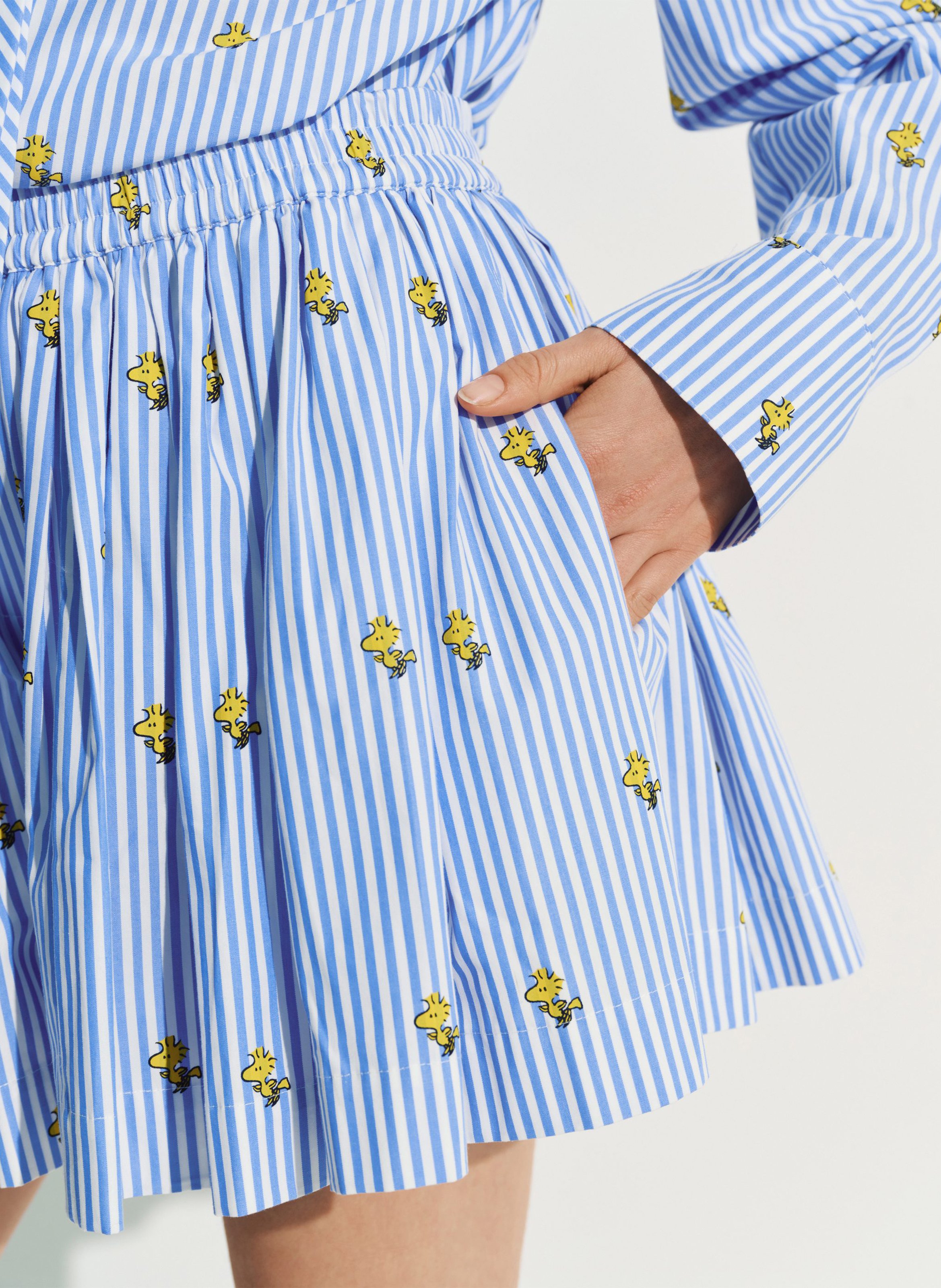 Short imprimé en coton jinus ESSENTIEL ANTWERP Bleu