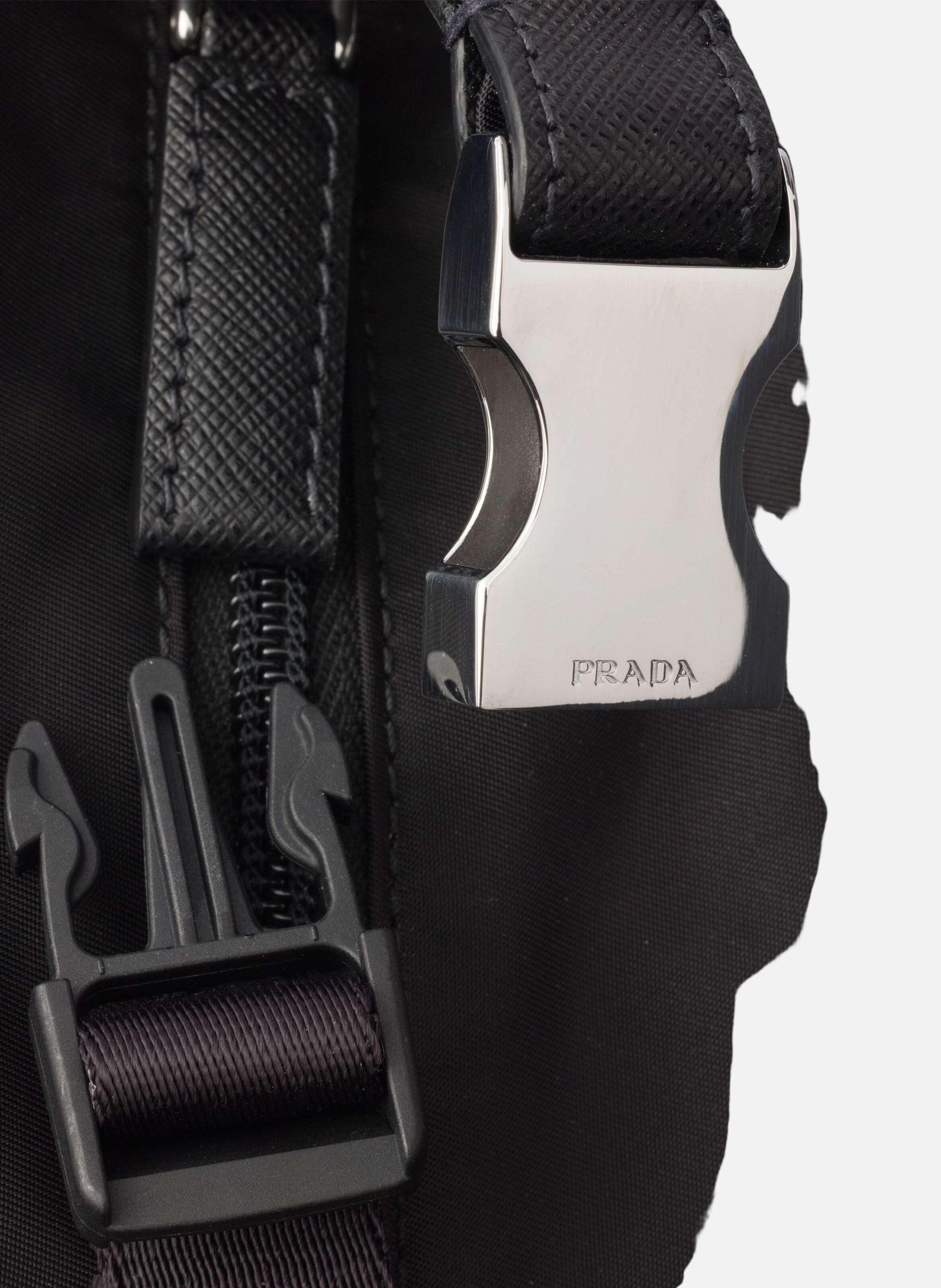 Sac porté épaule en re-nylon et cuir saffiano PRADA Noir