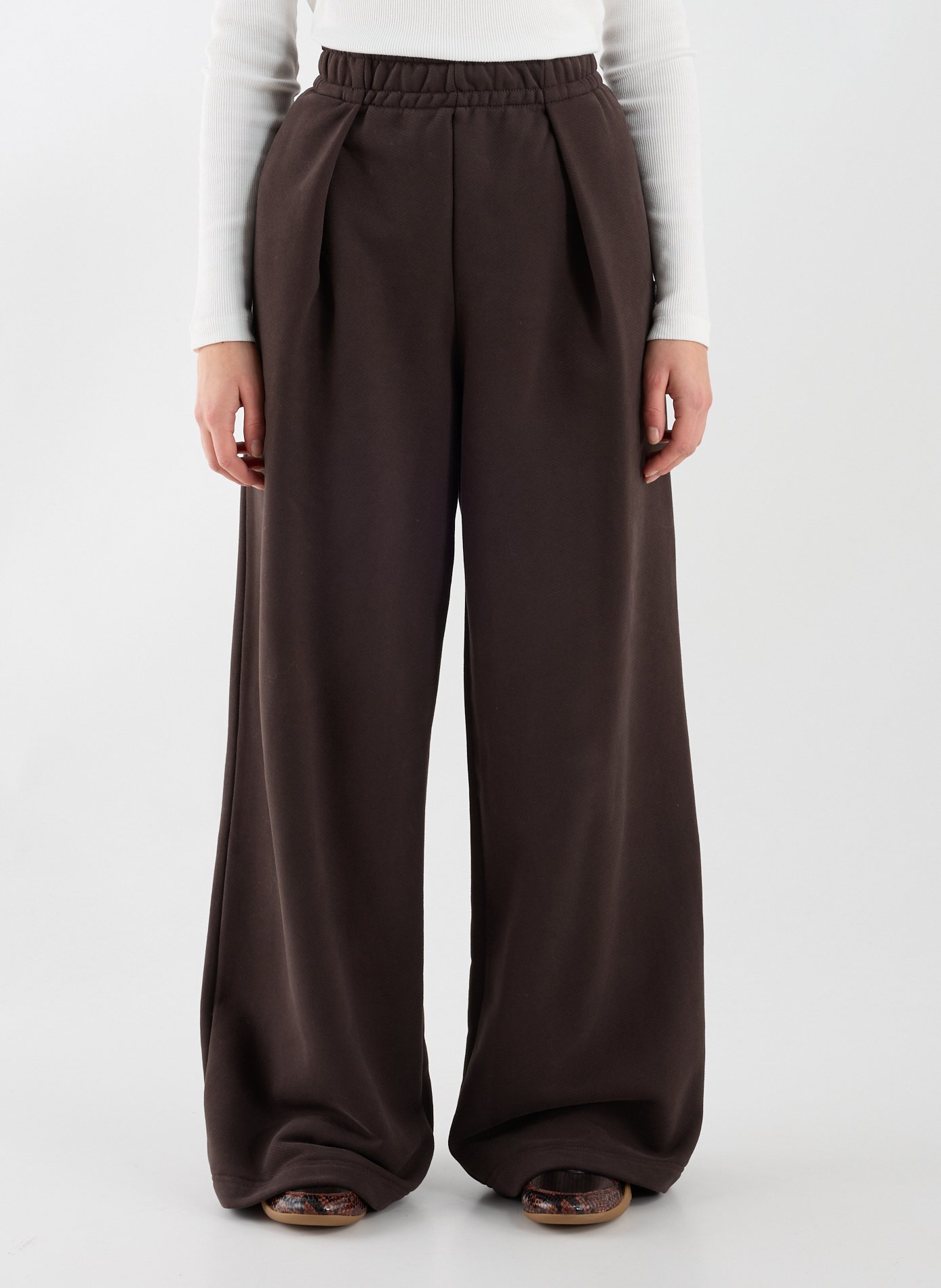 LACOSTE Pantalon de survêtement large en molleton Marron